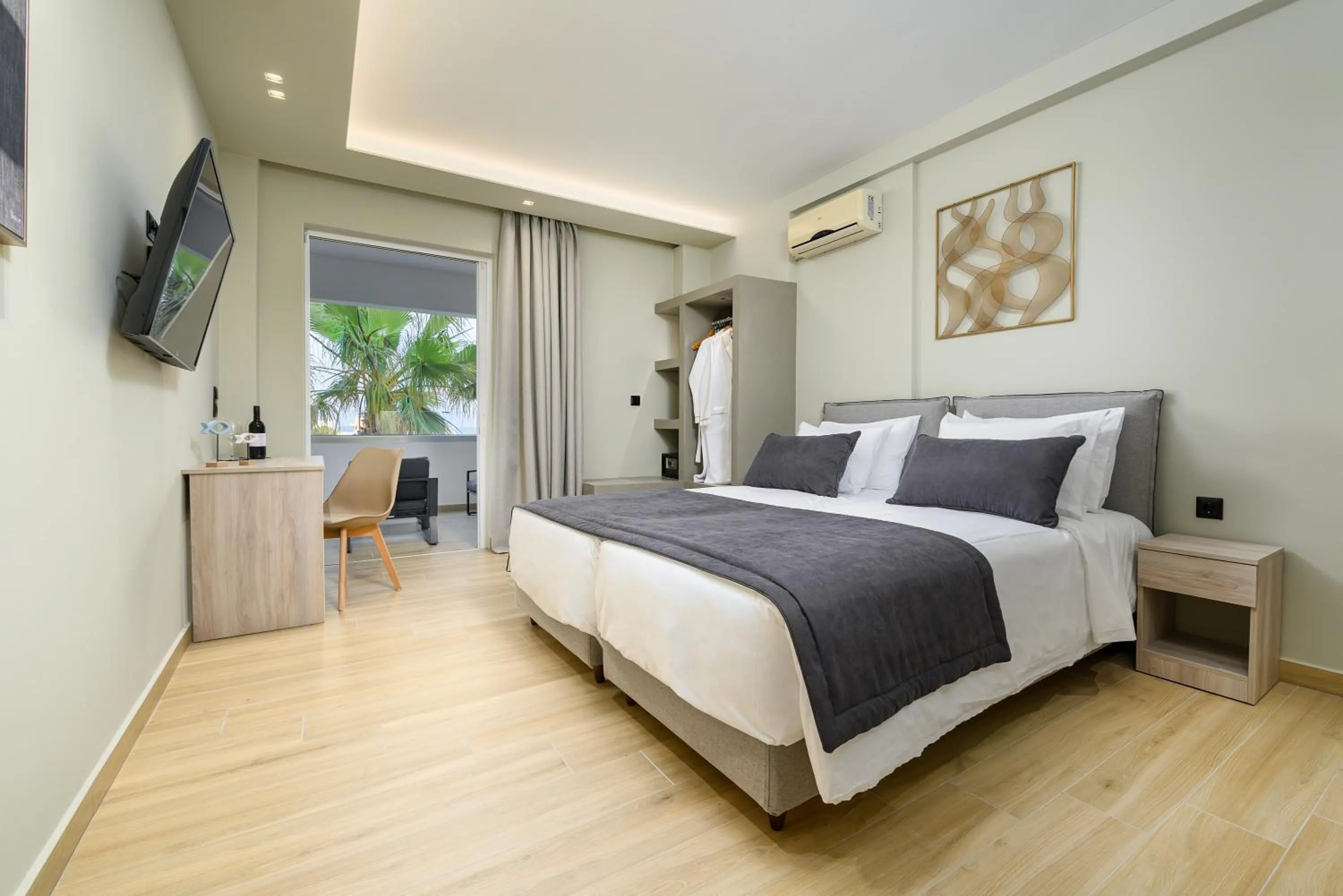 Balcony/Terrace, Bed in Nicolas Grand Suites, Adults Only