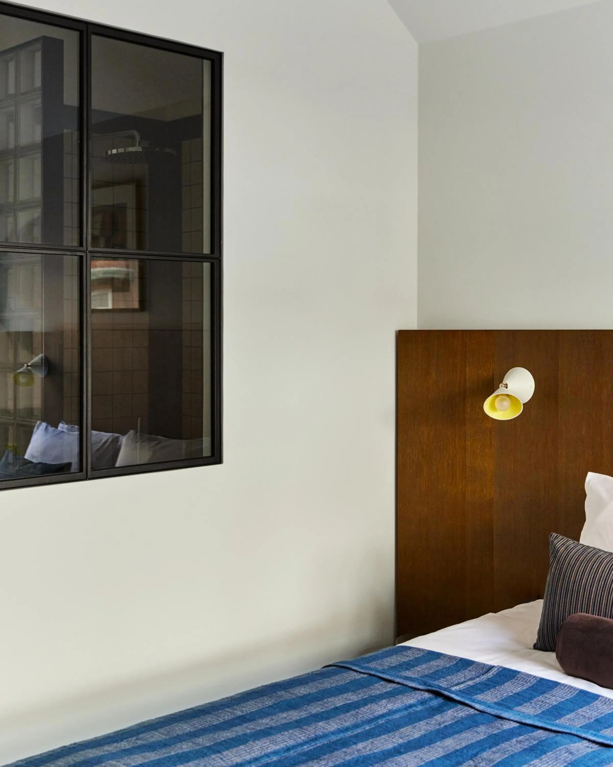 Bed in Morgan & Mees Rotterdam