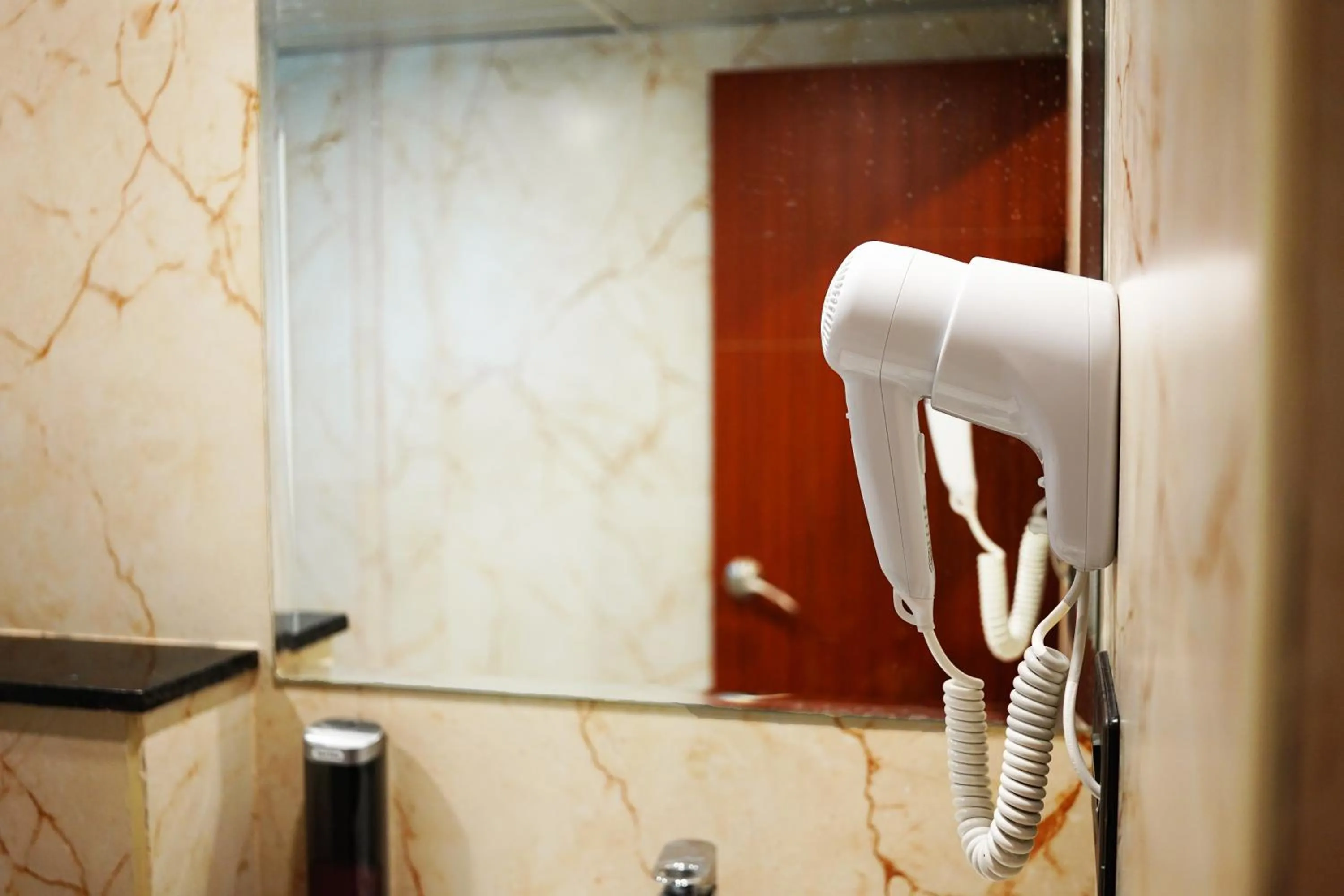 heating in Dream Hotel - Richmond