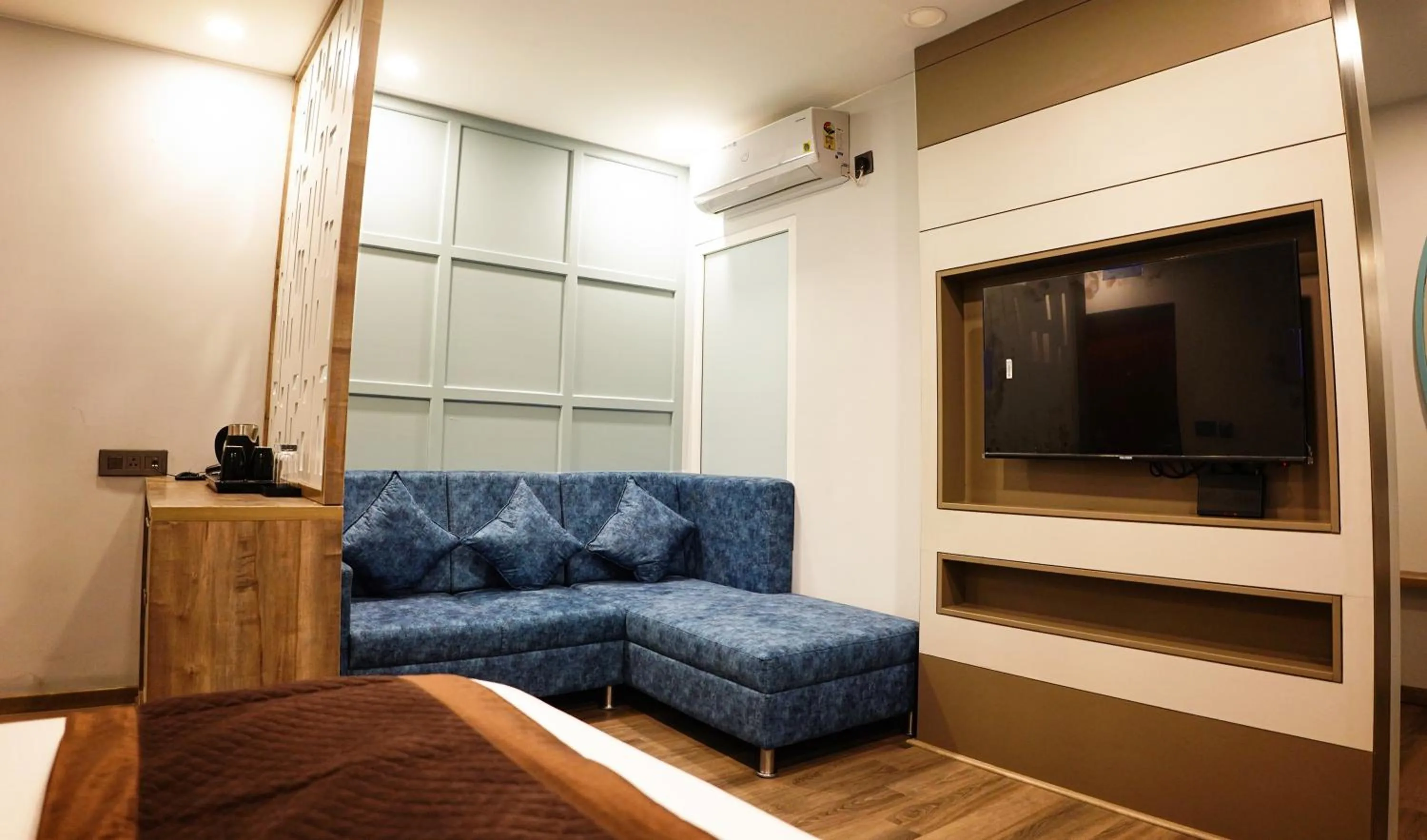 Bed in Dream Hotel - Richmond