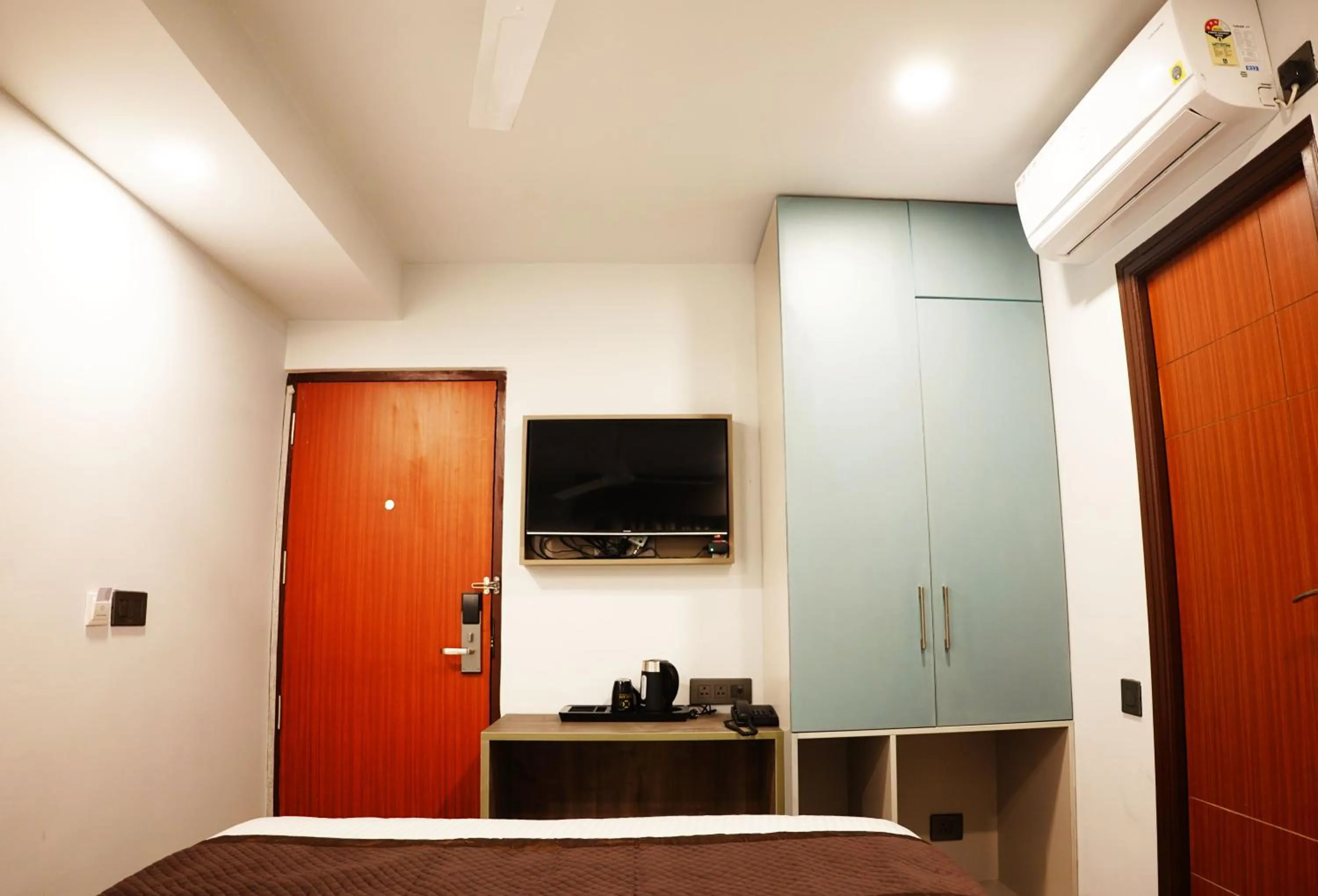 TV and multimedia in Dream Hotel - Richmond