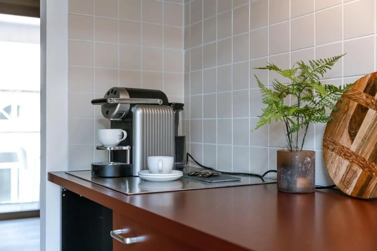 Huswell - Bonrepo Room 104