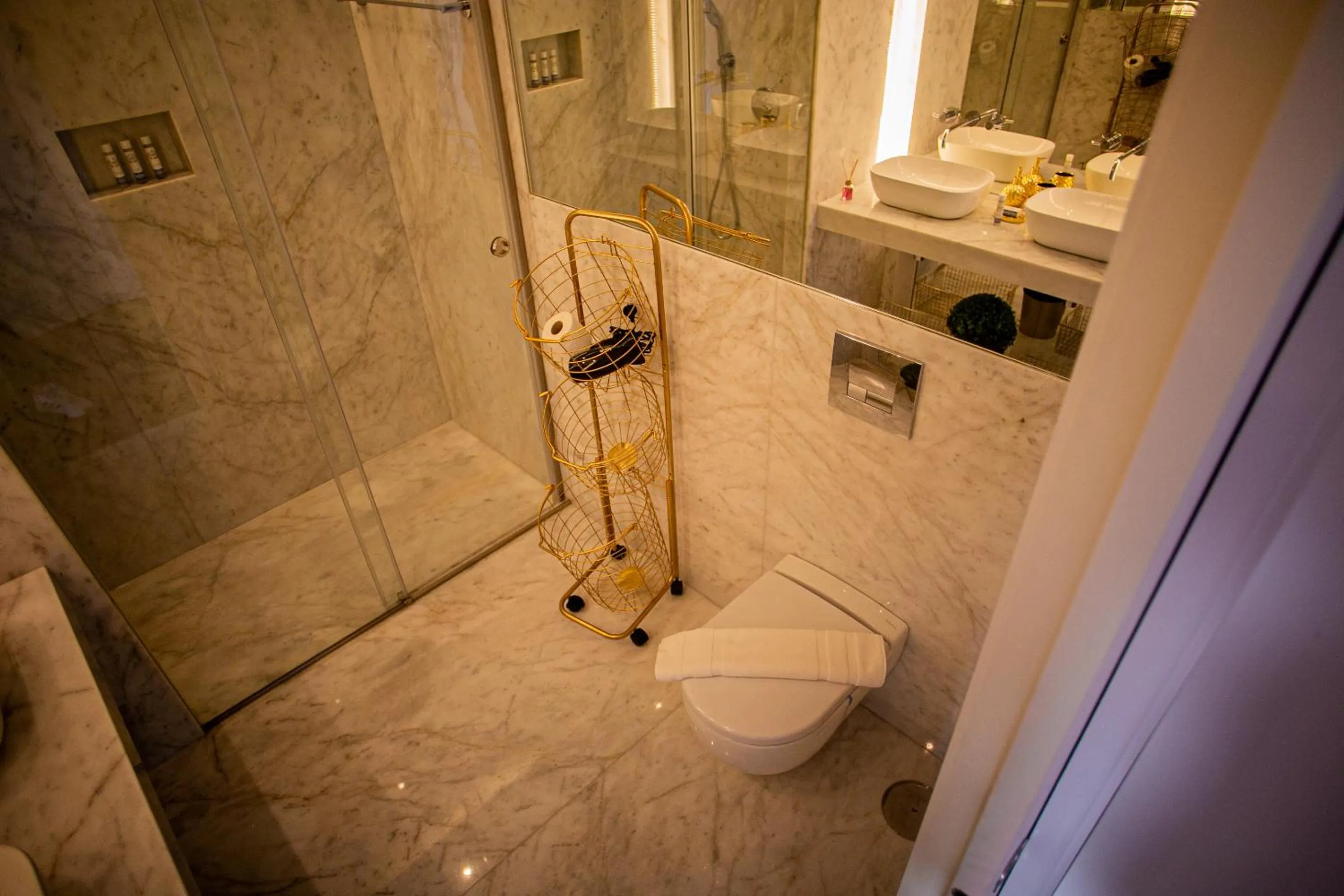 Shower in 262 Boutique Aliados