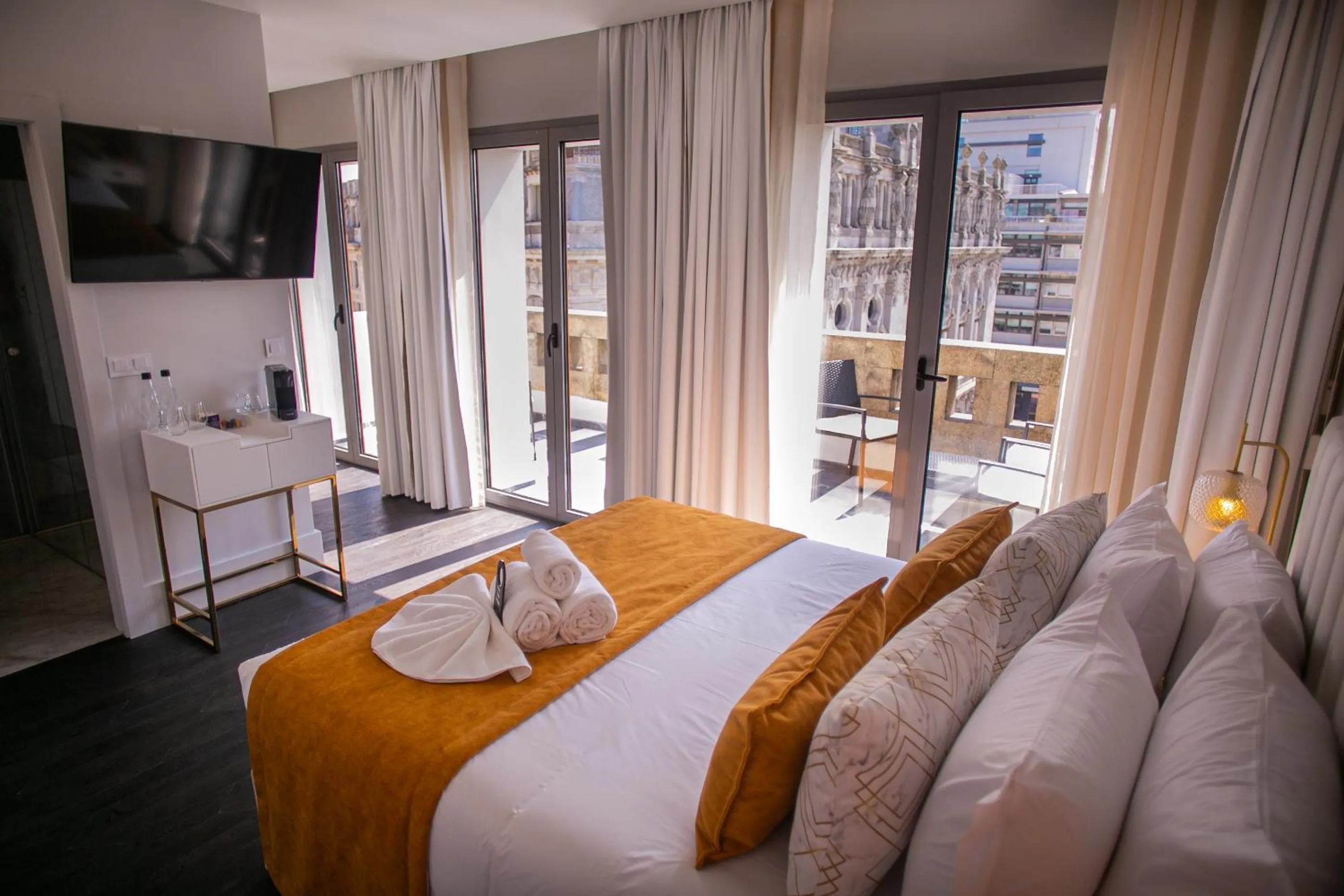 Bed in 262 Boutique Aliados