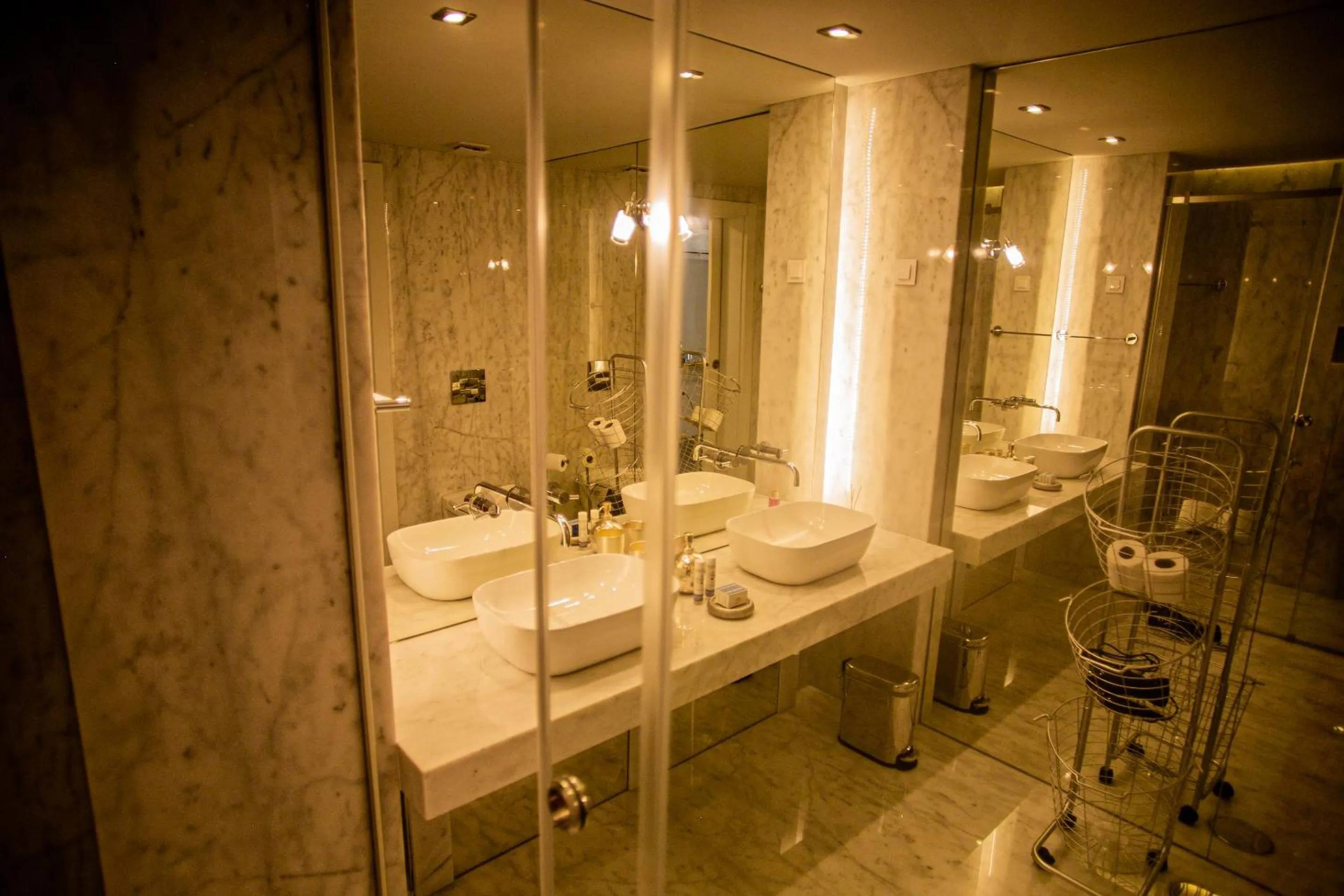 Toilet in 262 Boutique Aliados