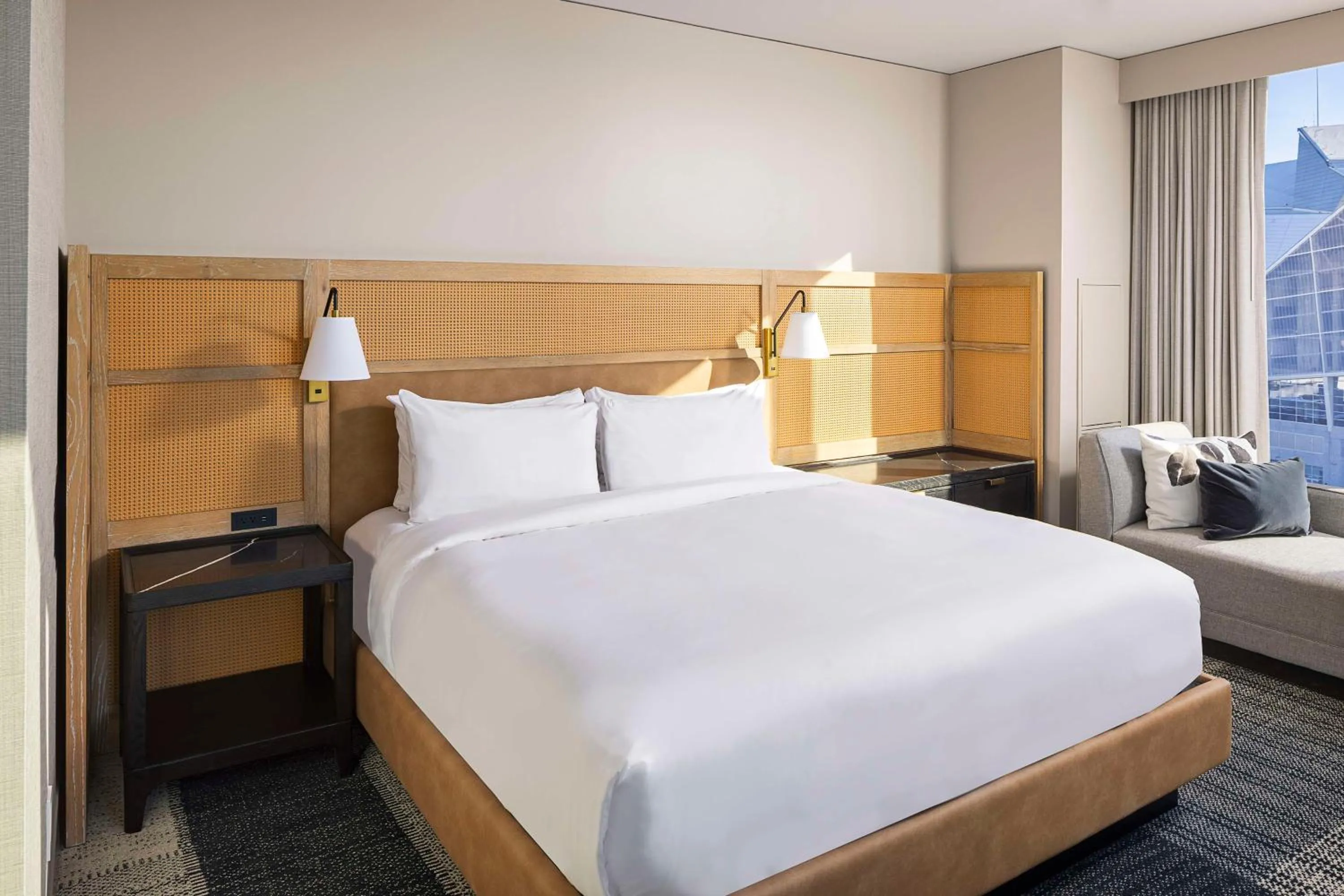 Bed in Signia By Hilton Atlanta Georgia World Congress Center