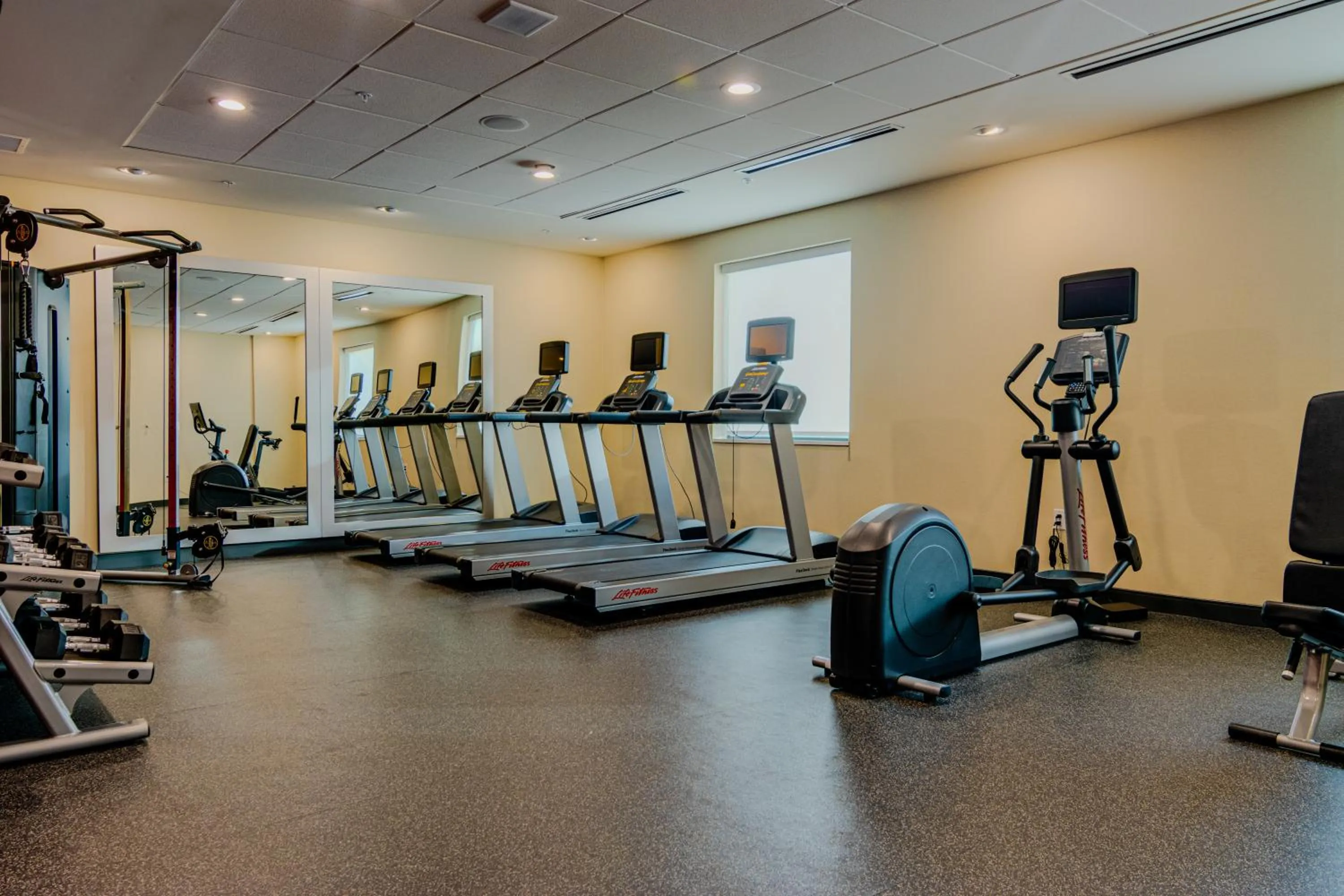 Fitness centre/facilities in Home2 Suites By Hilton Bolingbrook Chicago