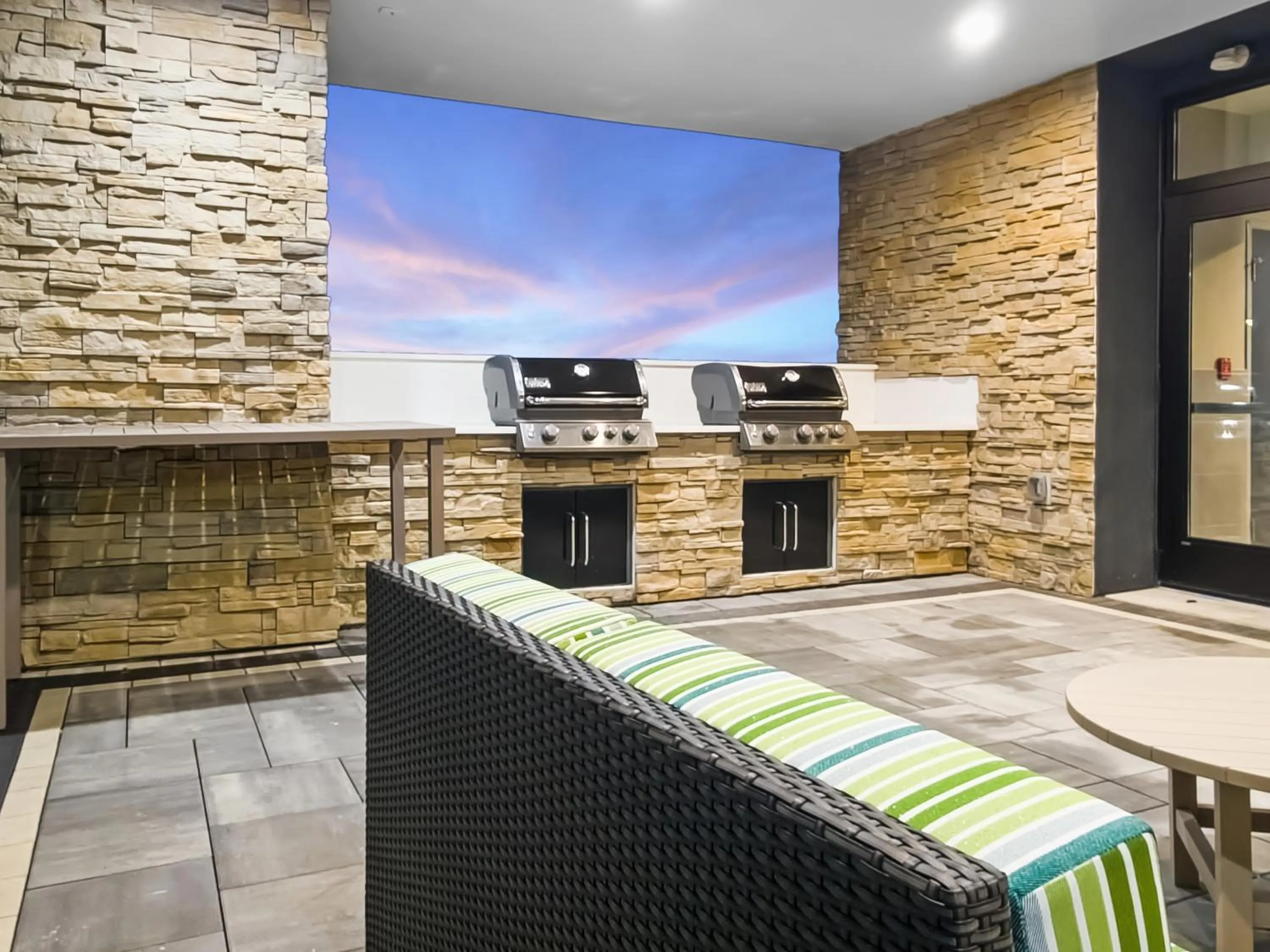 Patio in Home2 Suites By Hilton Bolingbrook Chicago