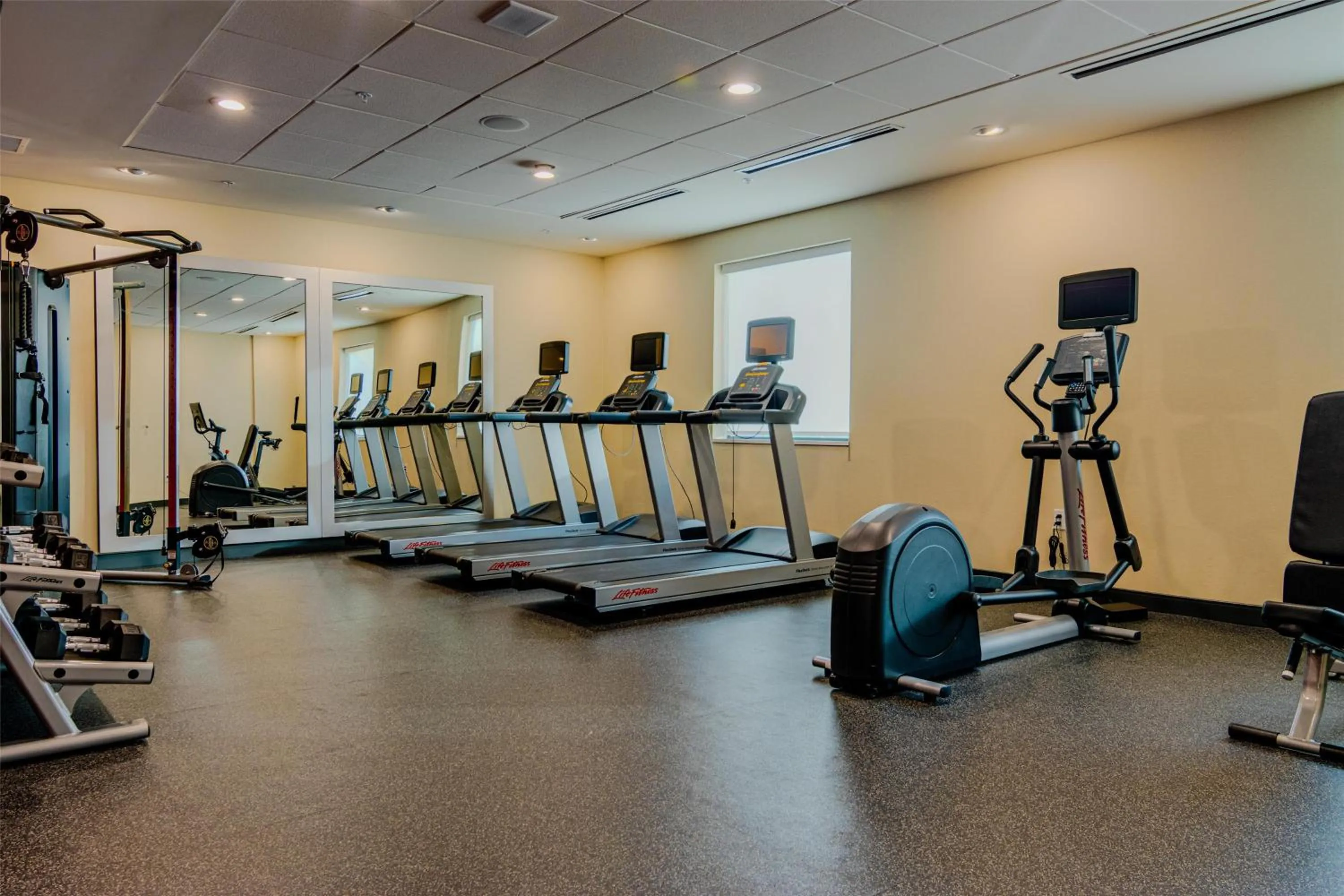 Fitness centre/facilities in Home2 Suites By Hilton Bolingbrook Chicago