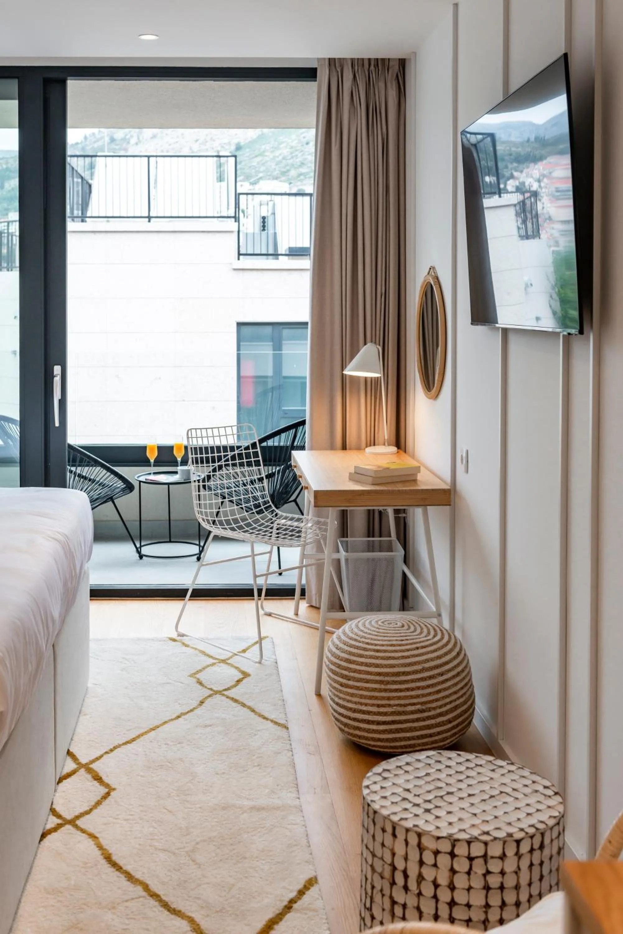 TV and multimedia, Bed in City Residences