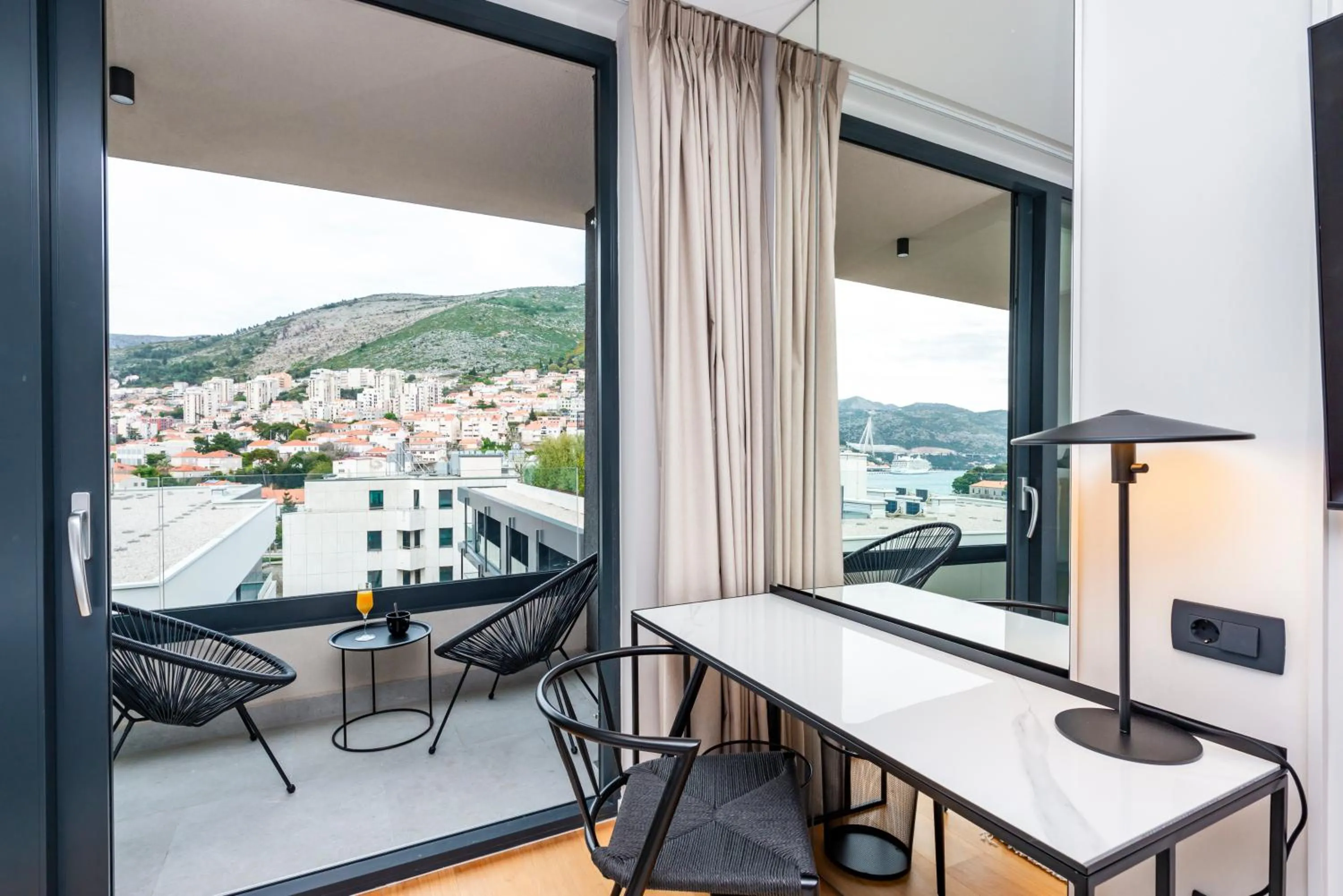 Balcony/Terrace in City Residences