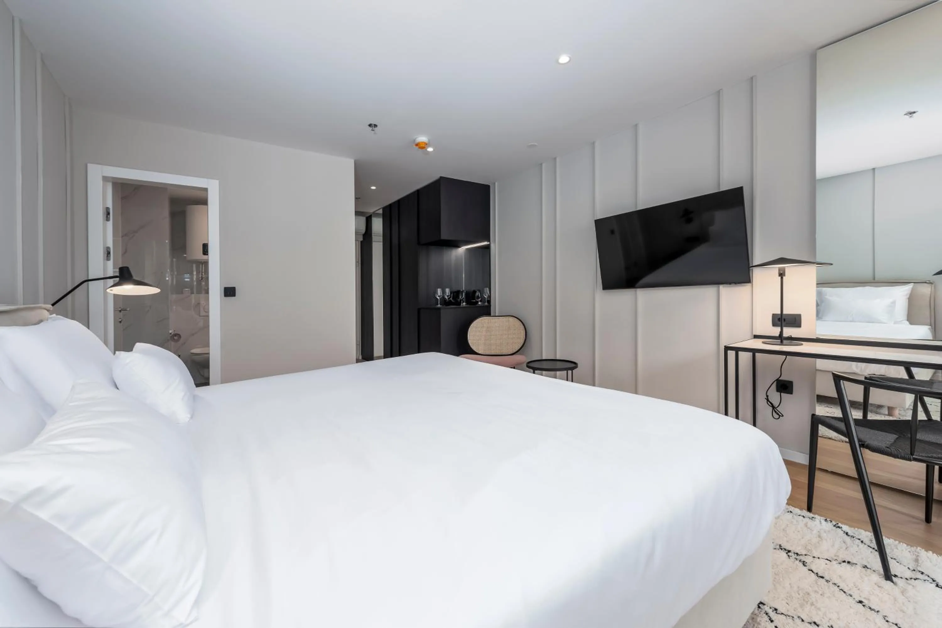 Photo of the whole room, Bed in City Residences