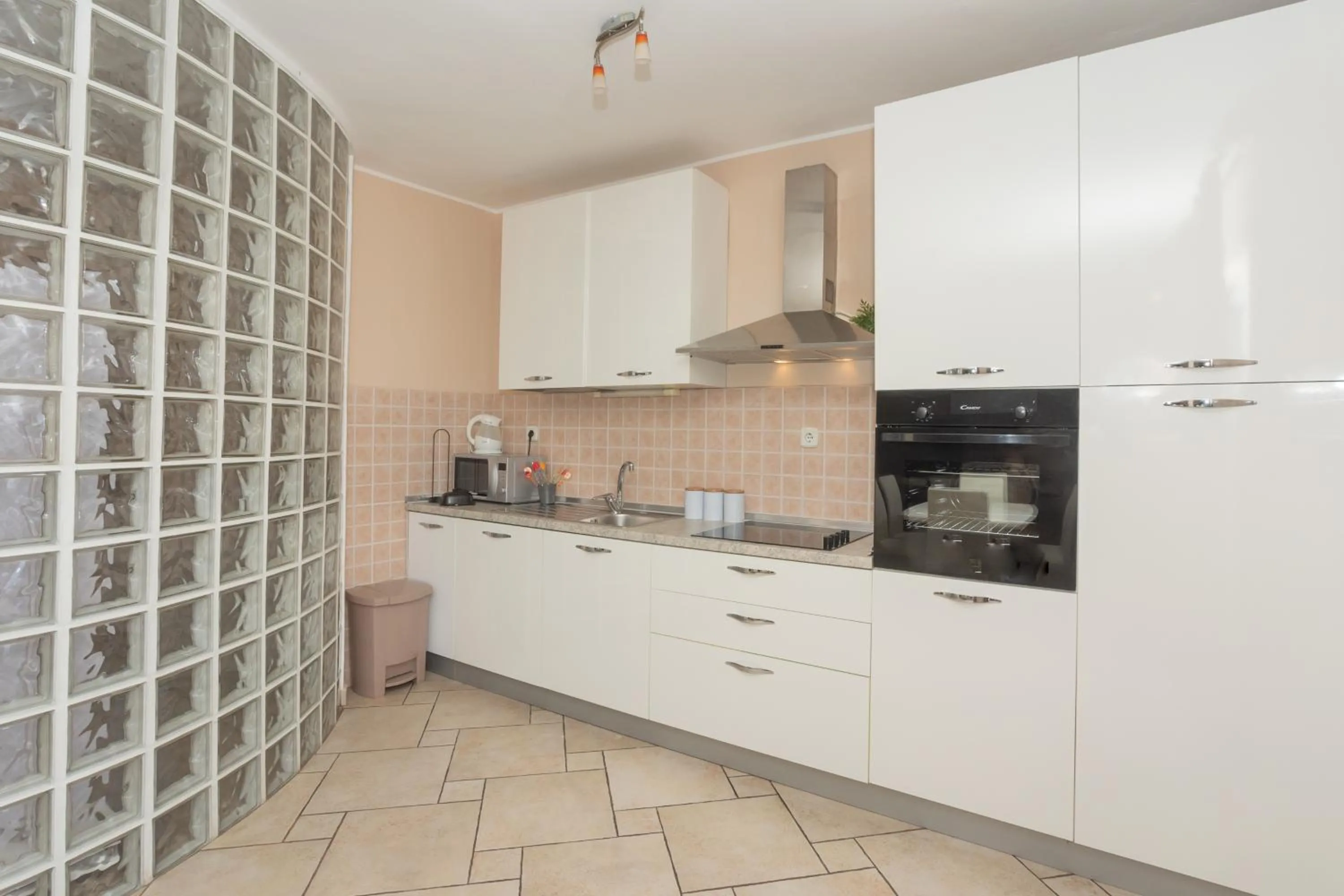 Coffee/tea facilities in Apartment Mozart