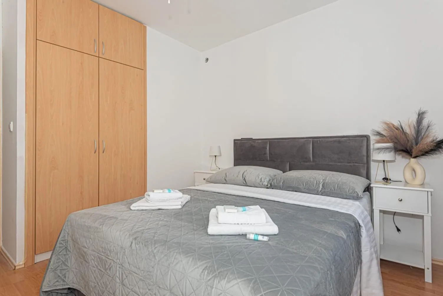 Bed in Apartment Mozart