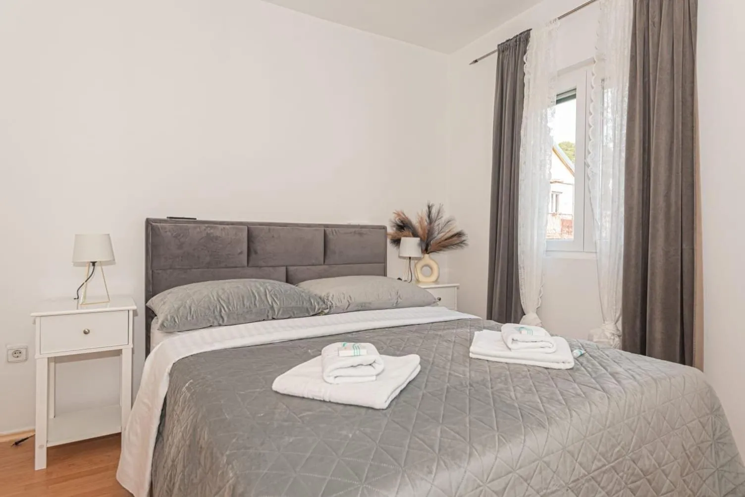 Bed in Apartment Mozart