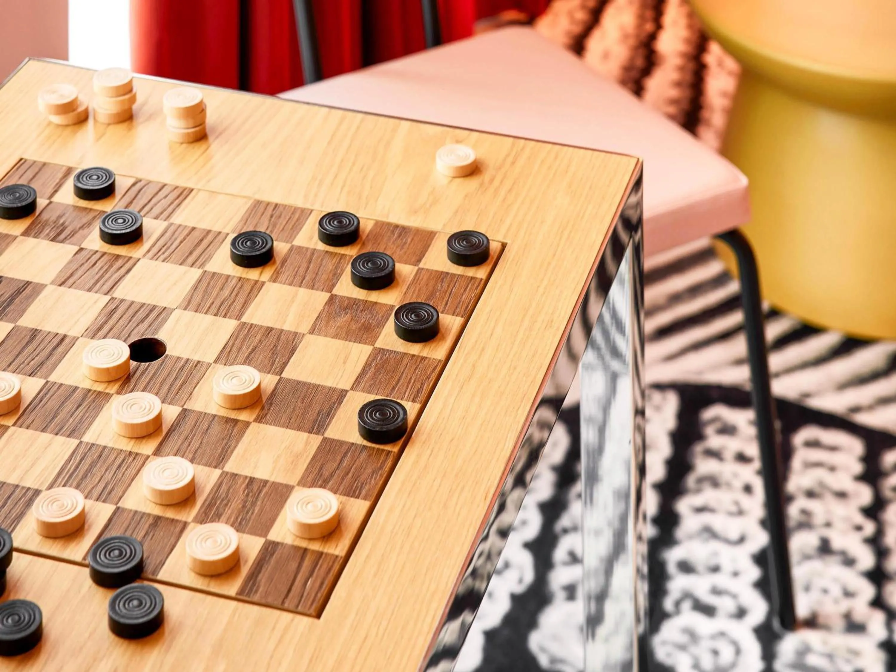 Bedroom in Mama Shelter Dijon