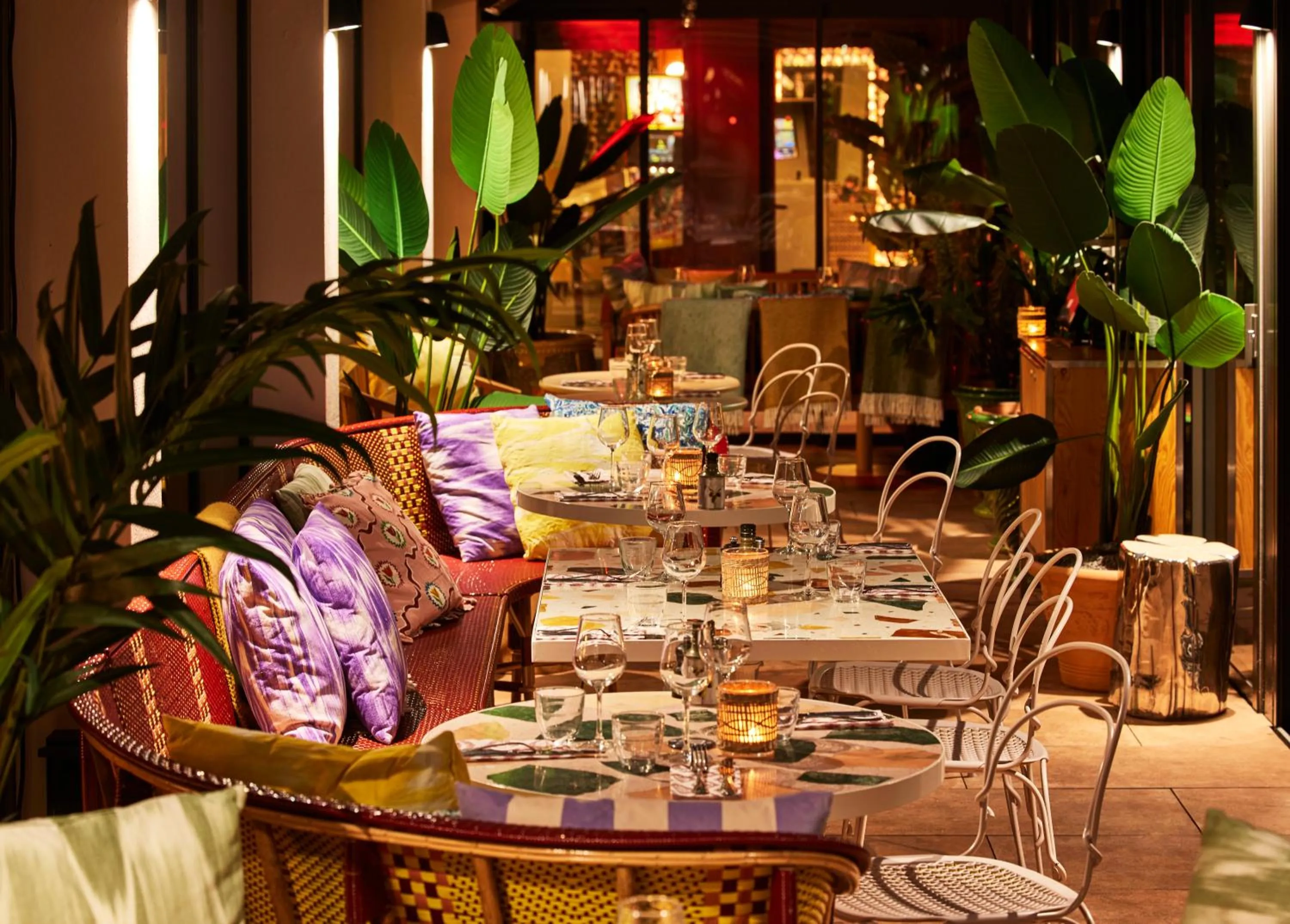 Patio in Mama Shelter Dijon