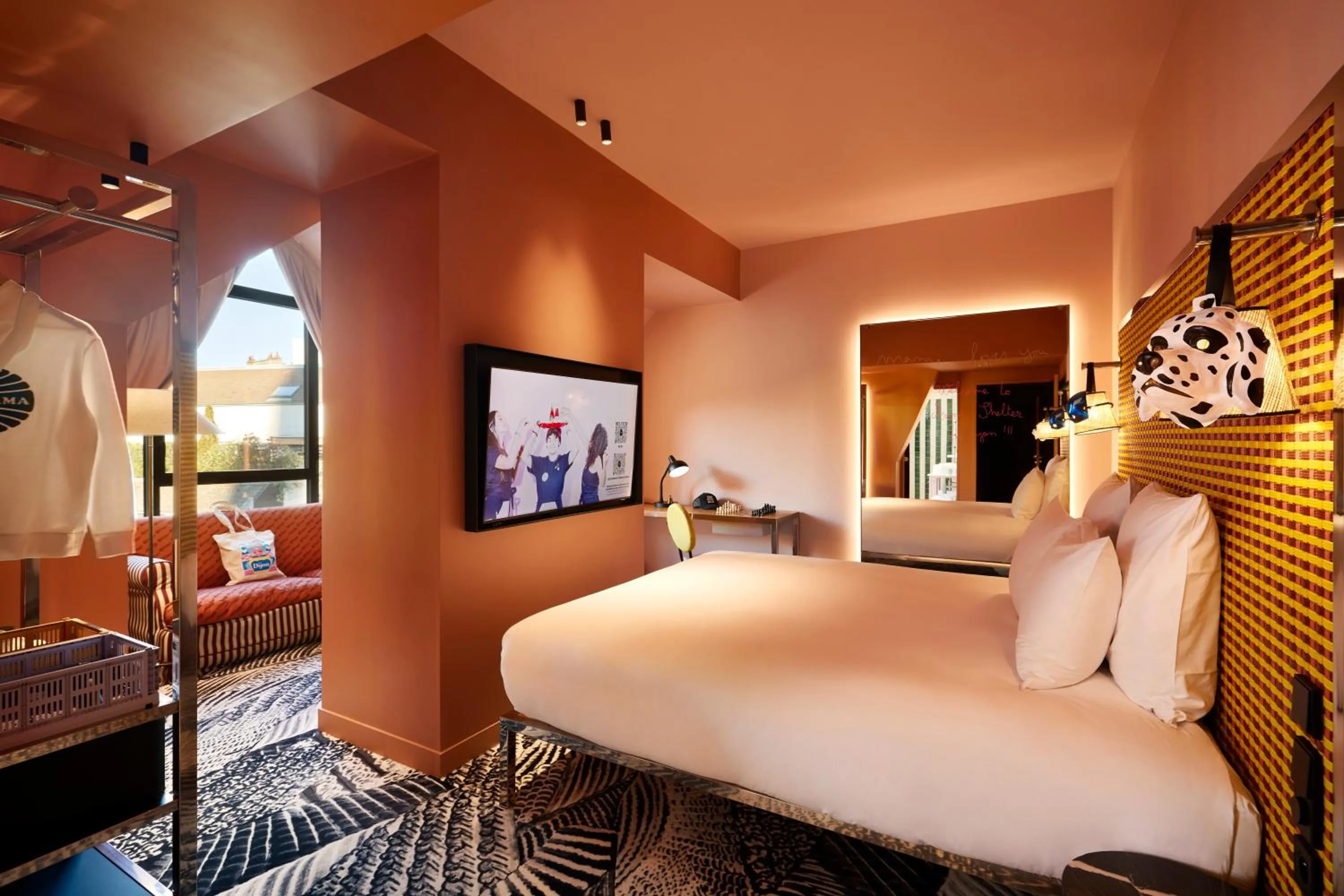 Bed in Mama Shelter Dijon