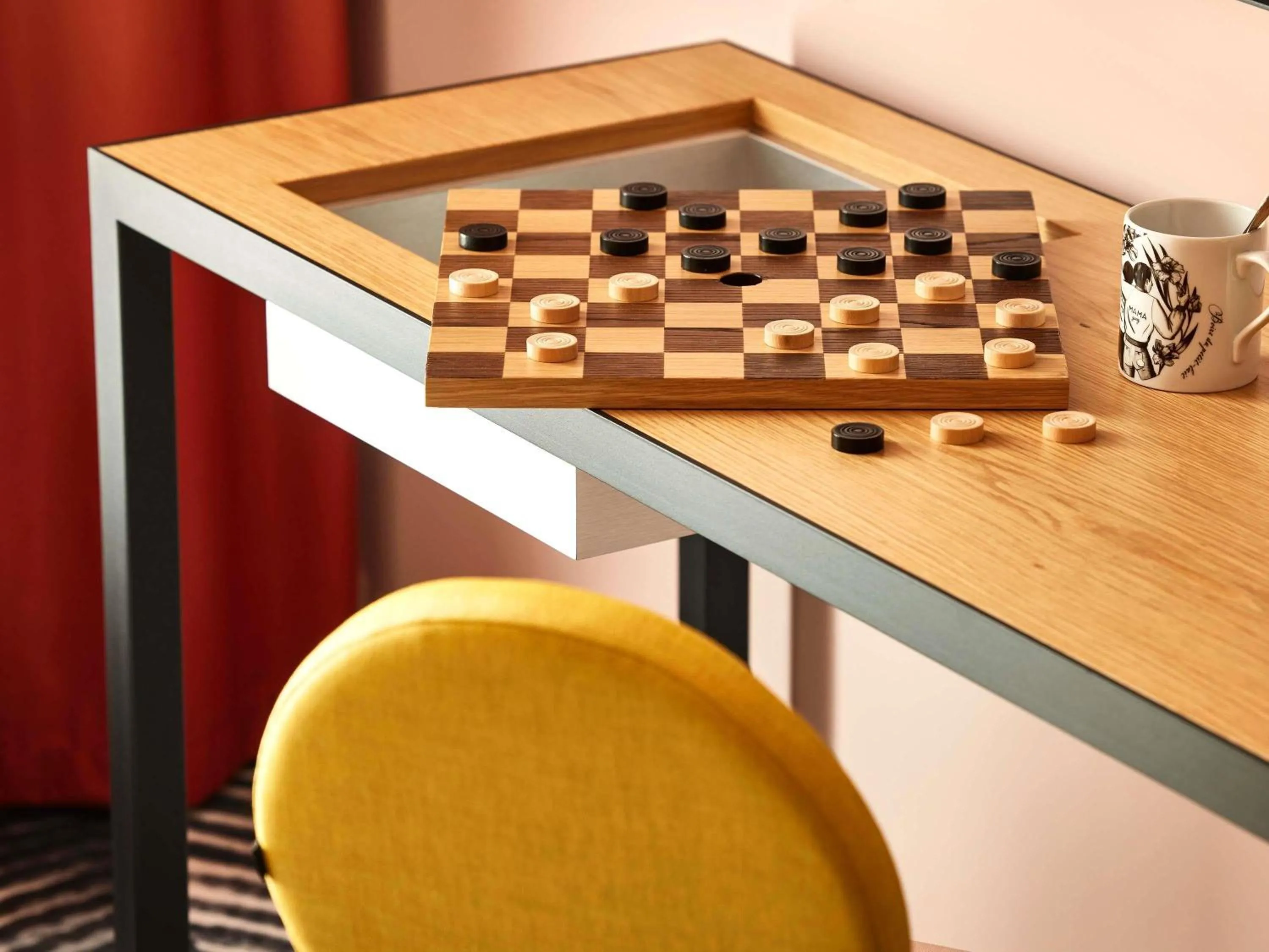 Bedroom in Mama Shelter Dijon