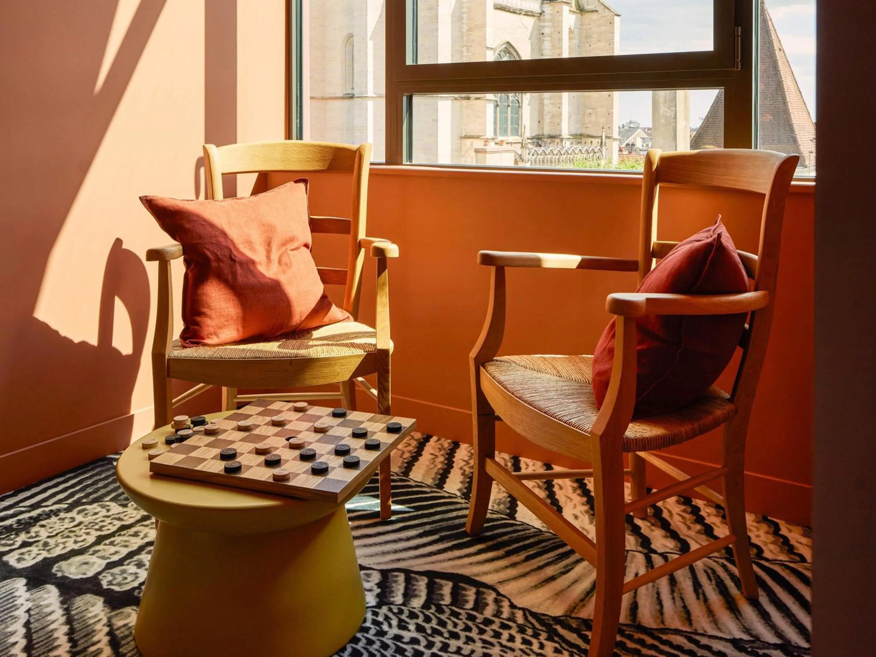 Bedroom in Mama Shelter Dijon
