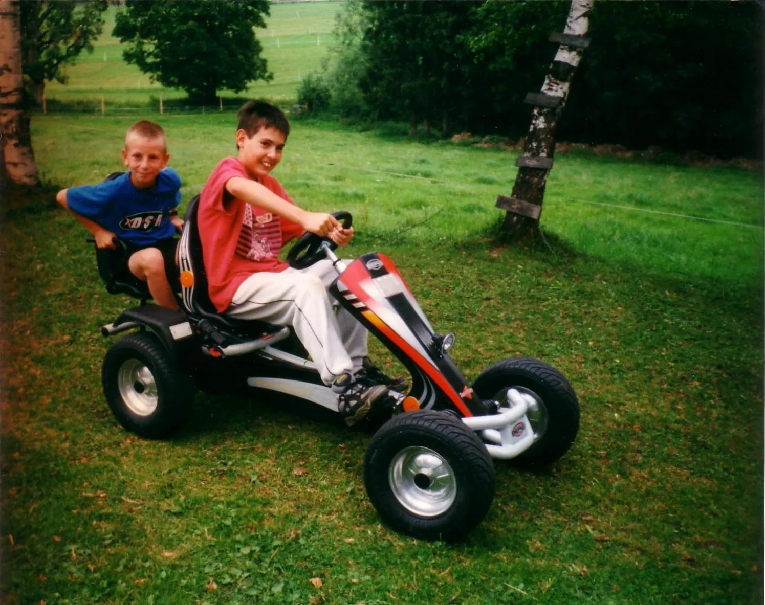 children in Burglehnerhof