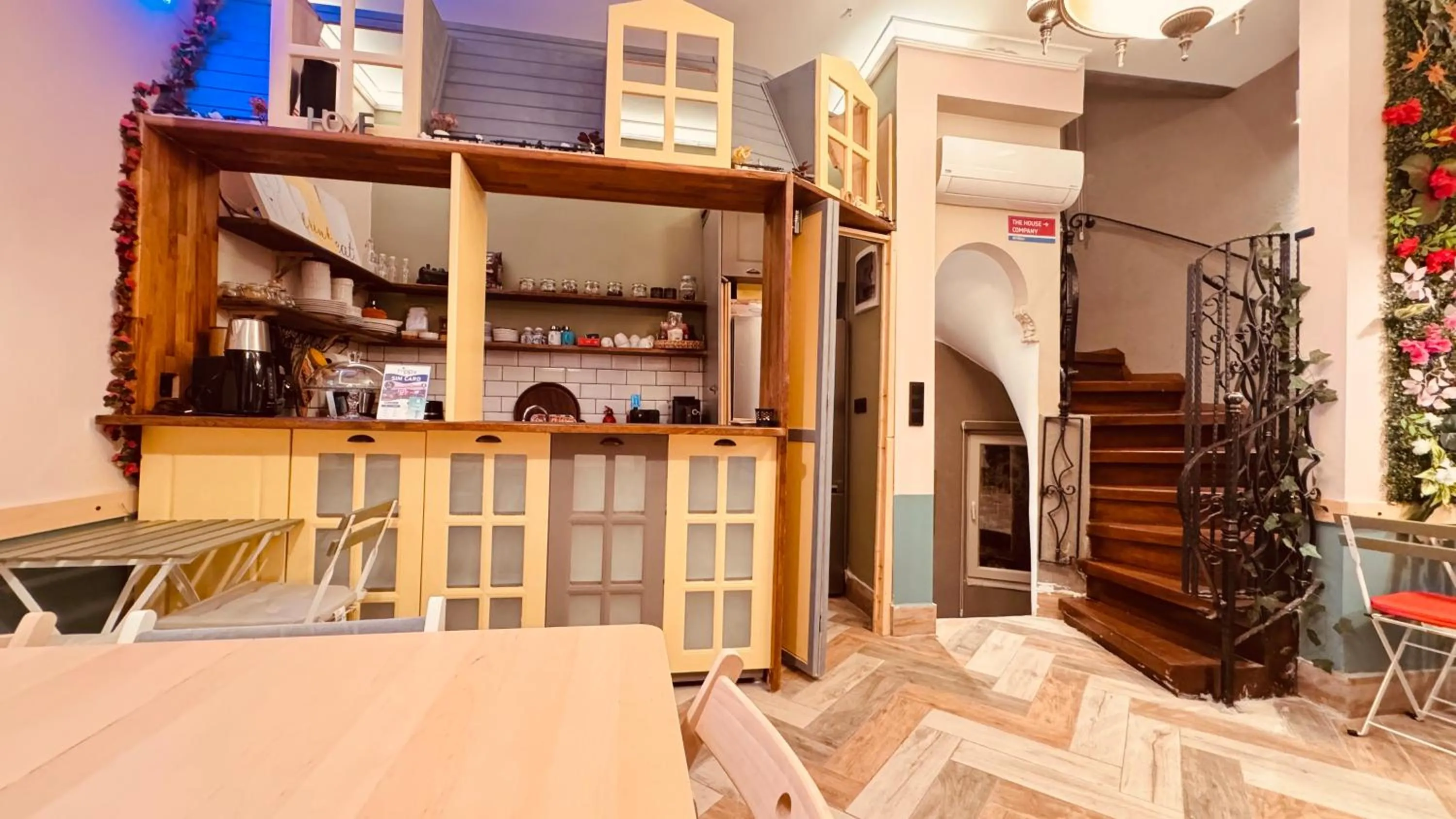 Communal lounge/ TV room in The House Company