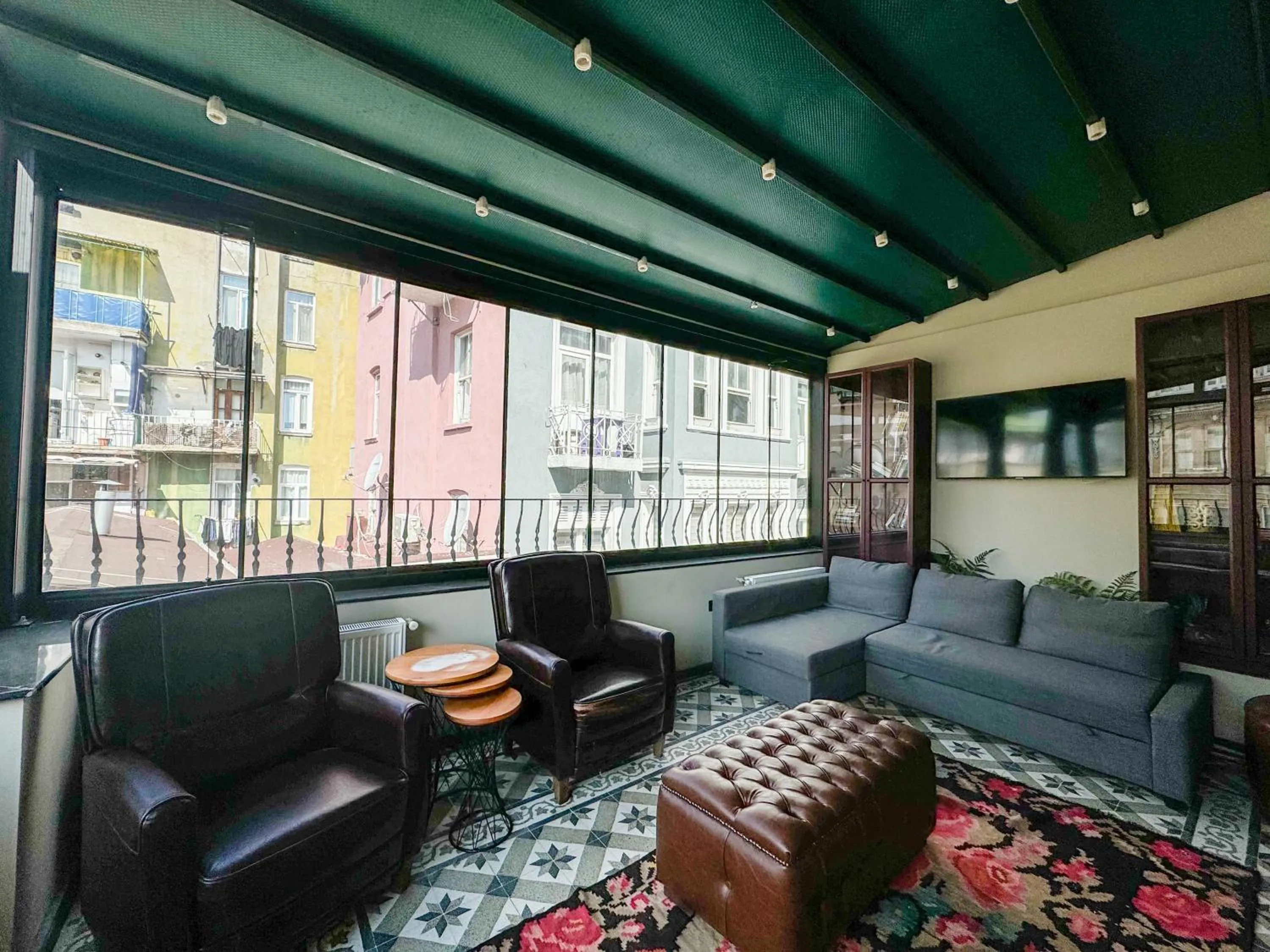 Balcony/Terrace in The House Company