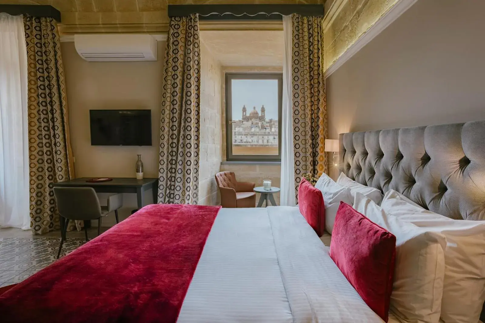 Premium Suite in IBB Hotel Palazzo Bettina Malta Premium Suite in IBB Hotel Palazzo Bettina Malta