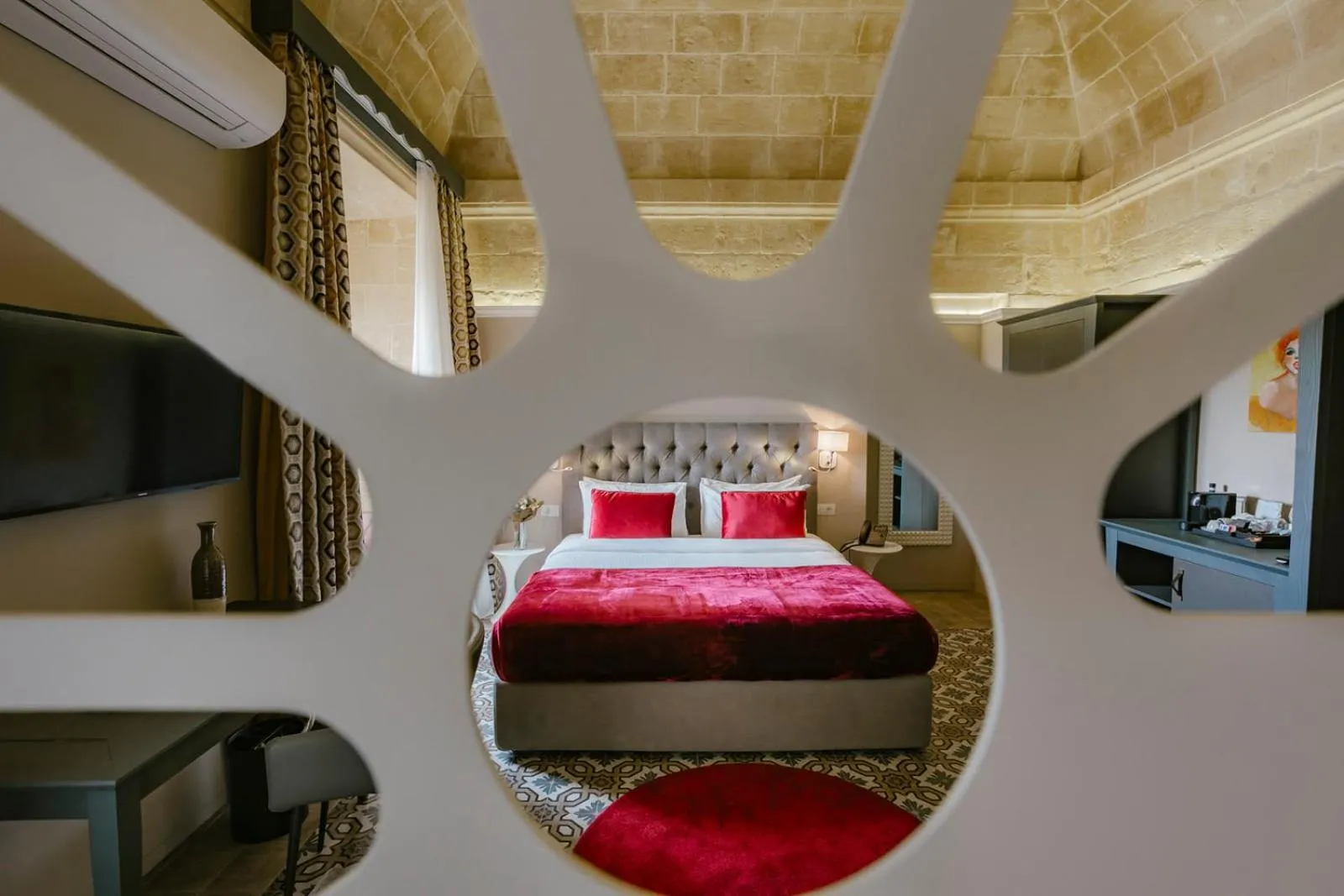 Decorative detail, Bed in IBB Hotel Palazzo Bettina Malta