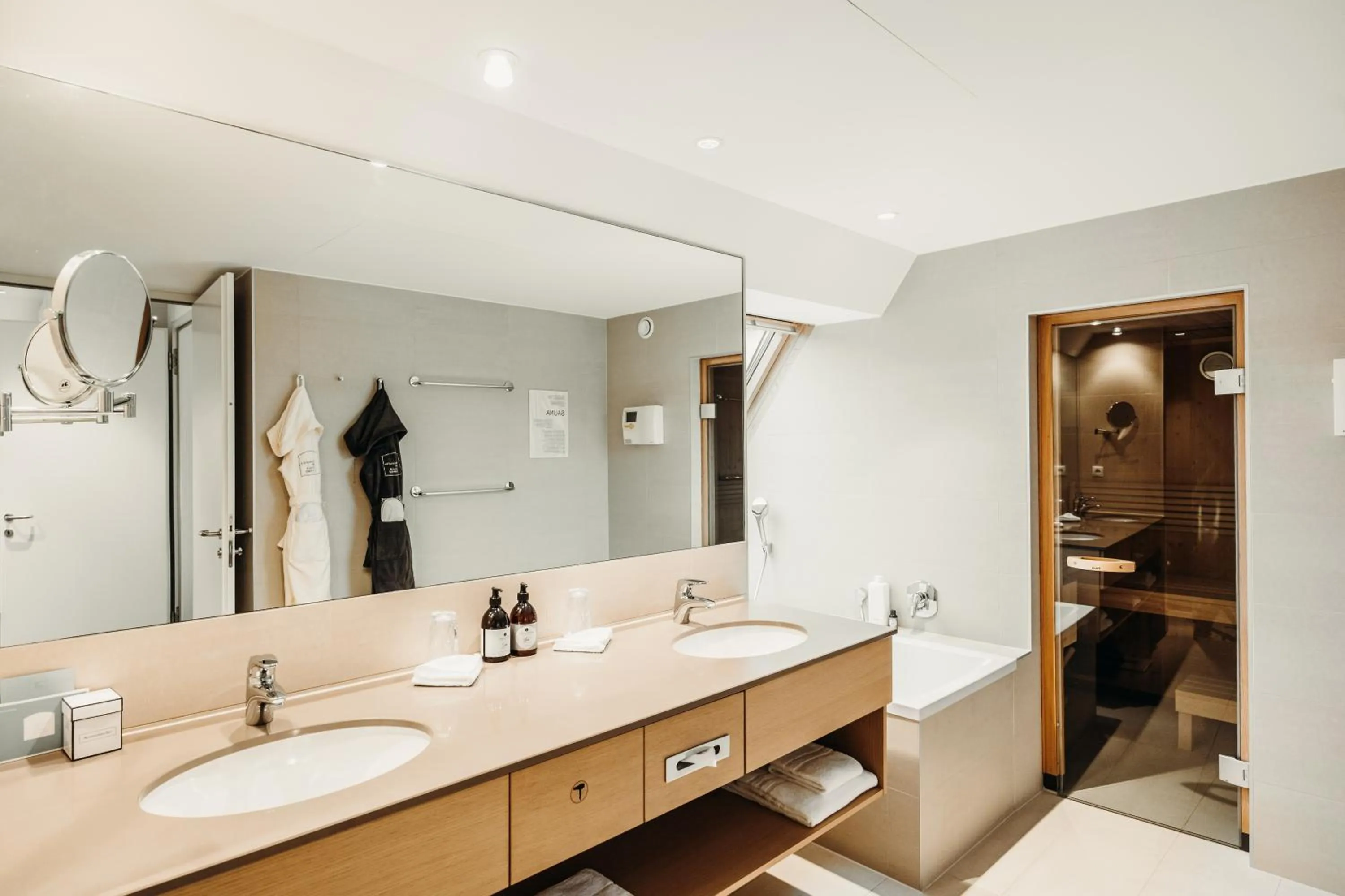 Bathroom in Seehotel am Kaiserstrand