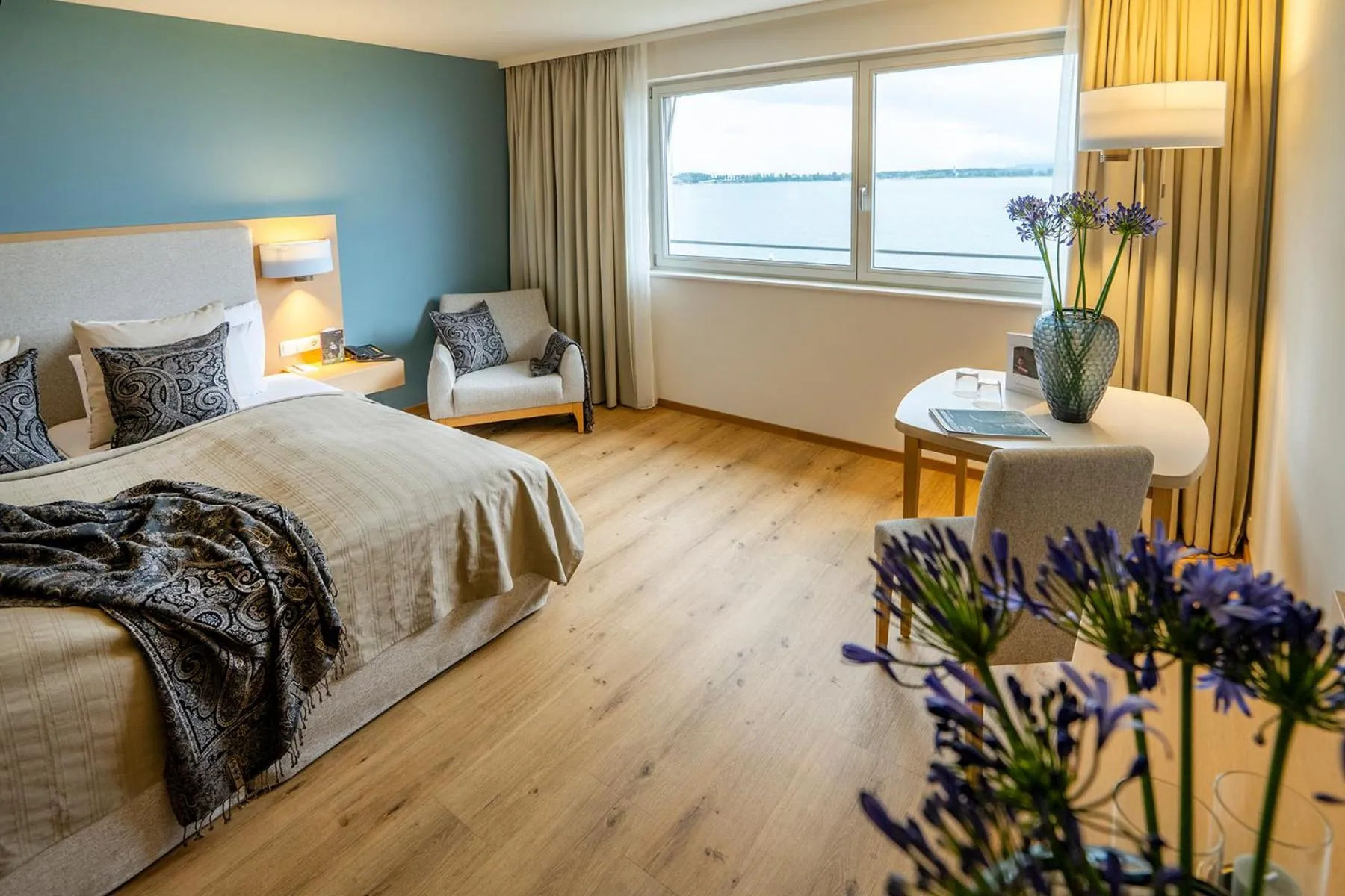 Photo of the whole room, Bed in Seehotel am Kaiserstrand