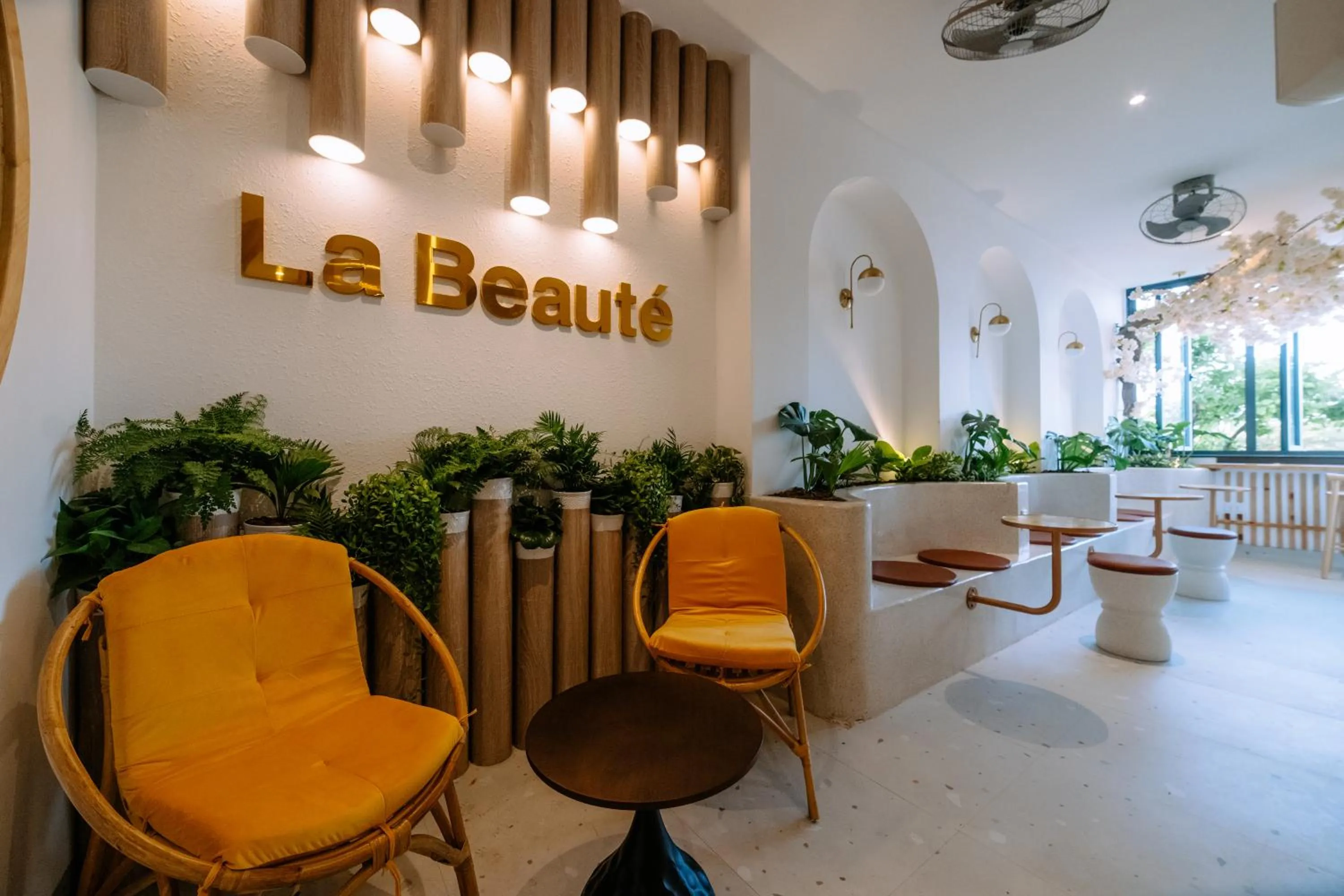 Lobby or reception in La Beaute Hotel - Quy Nhơn