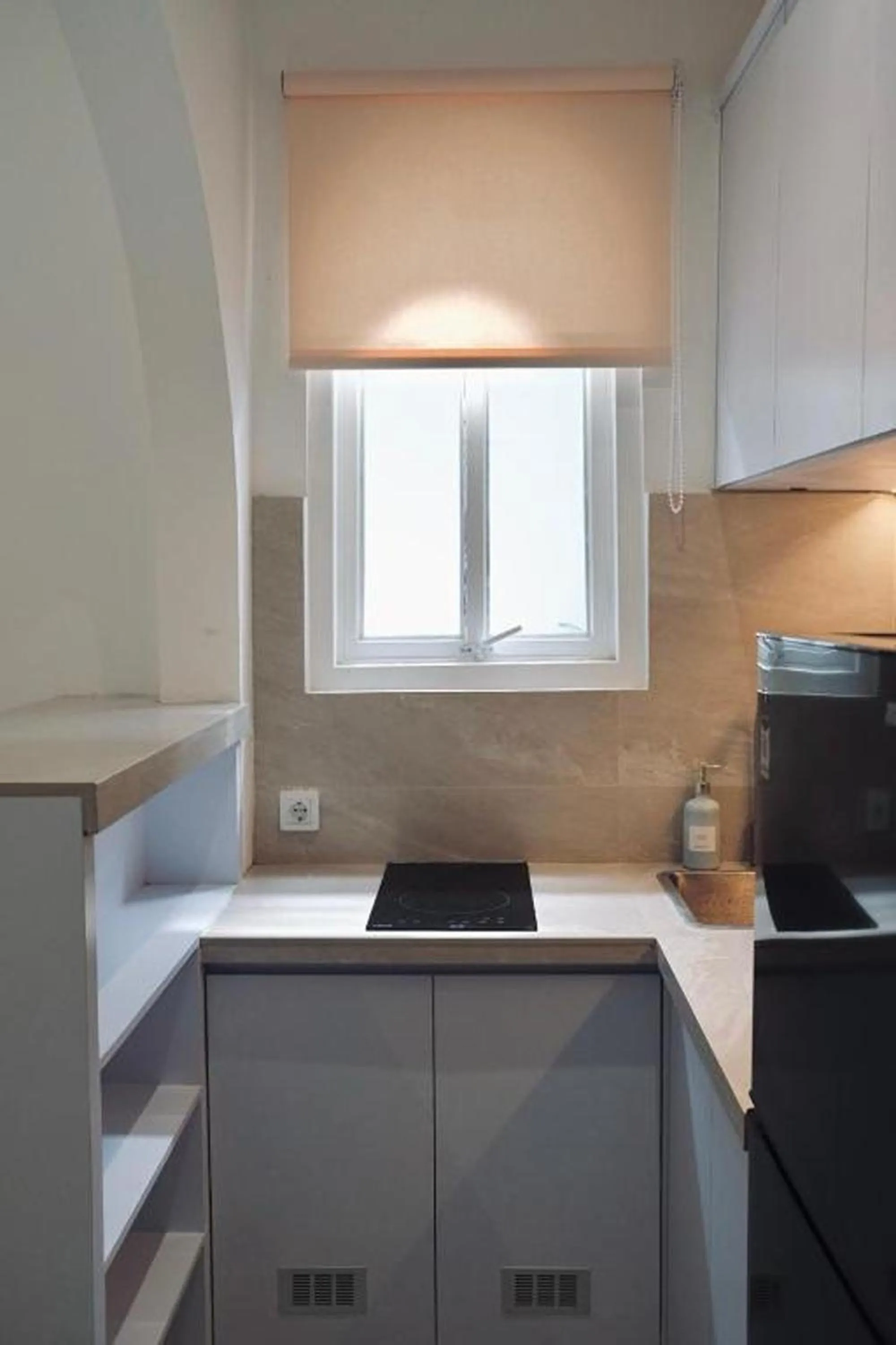 Kitchen or kitchenette in Kemari Studio