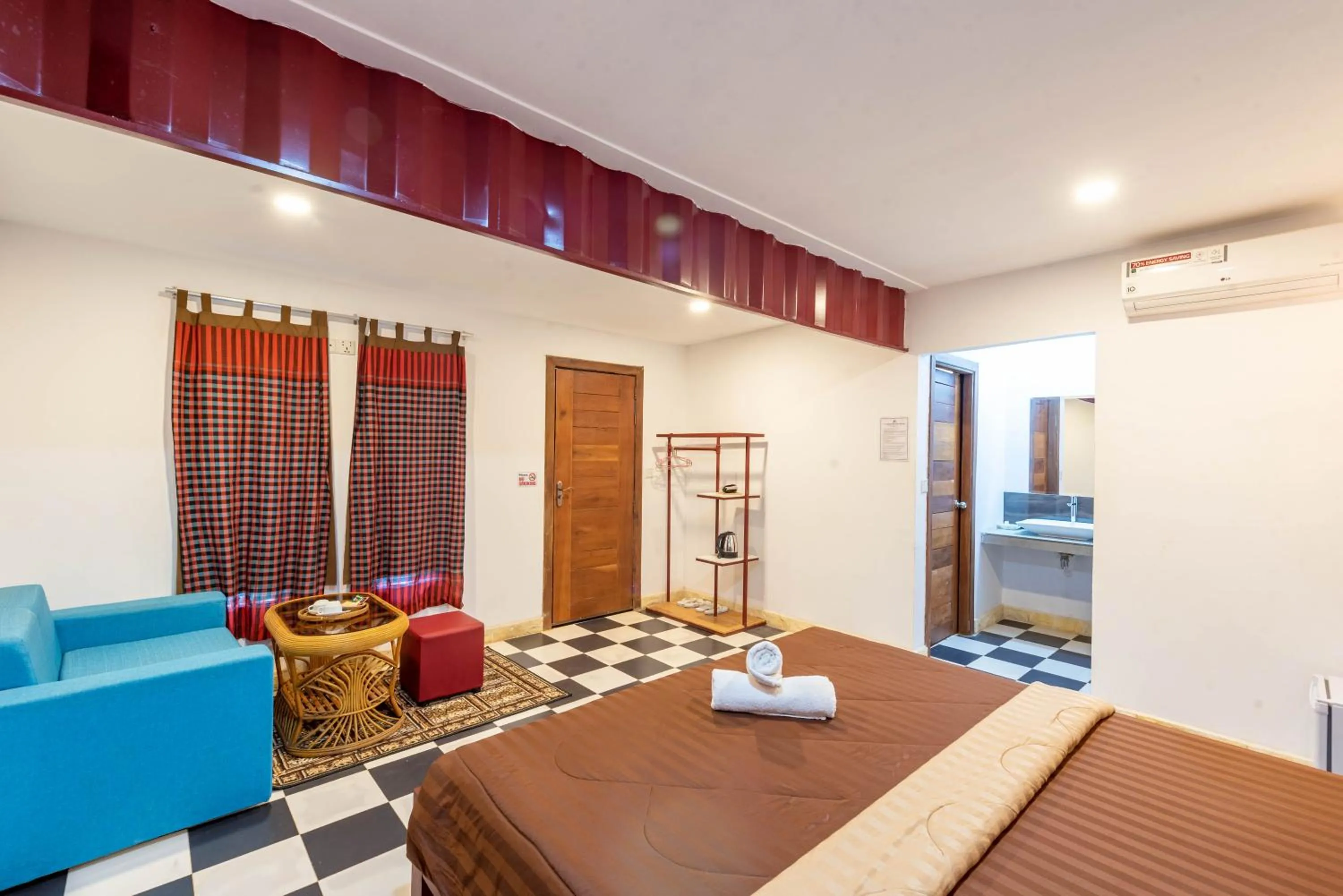 Bed in Boyada Villa Siem Reap