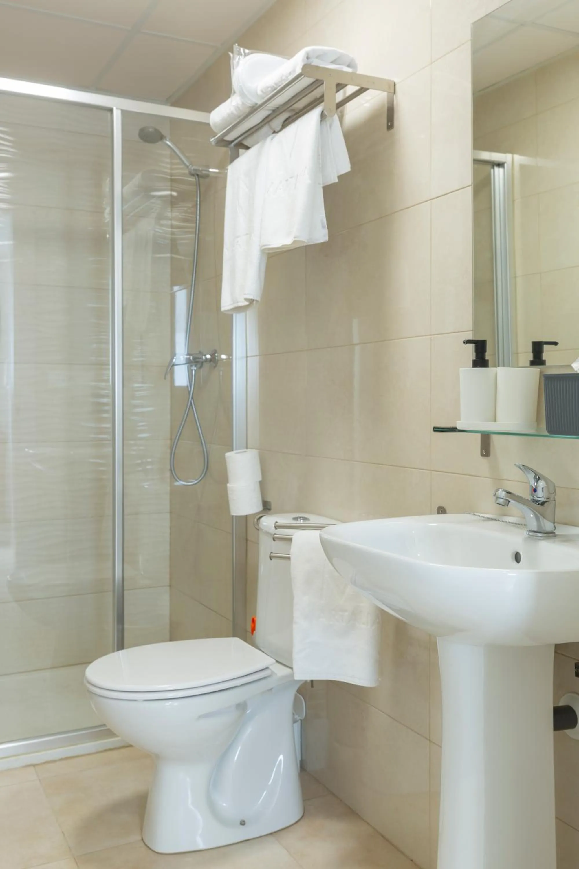 Shower in Apartamentos Martalia Áticos Deluxe