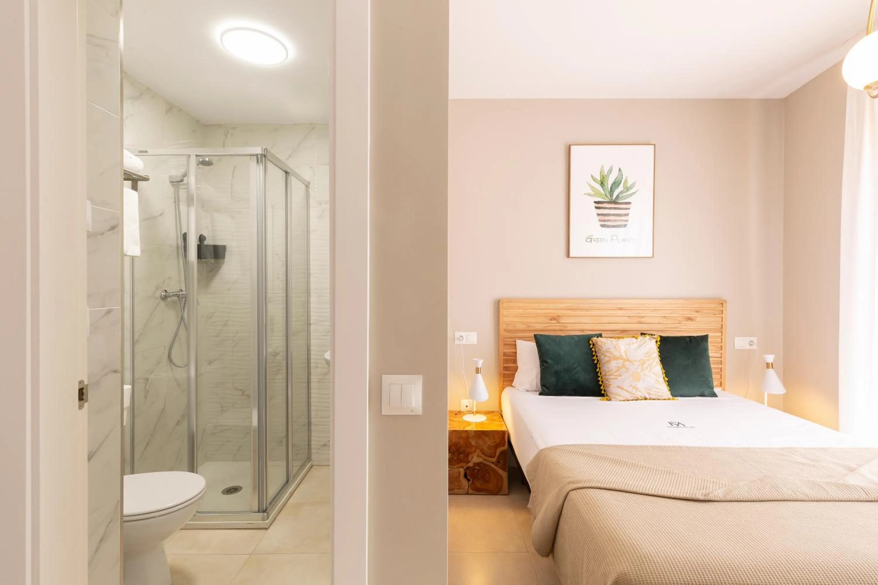 Bathroom, Bed in Apartamentos Martalia Áticos Deluxe