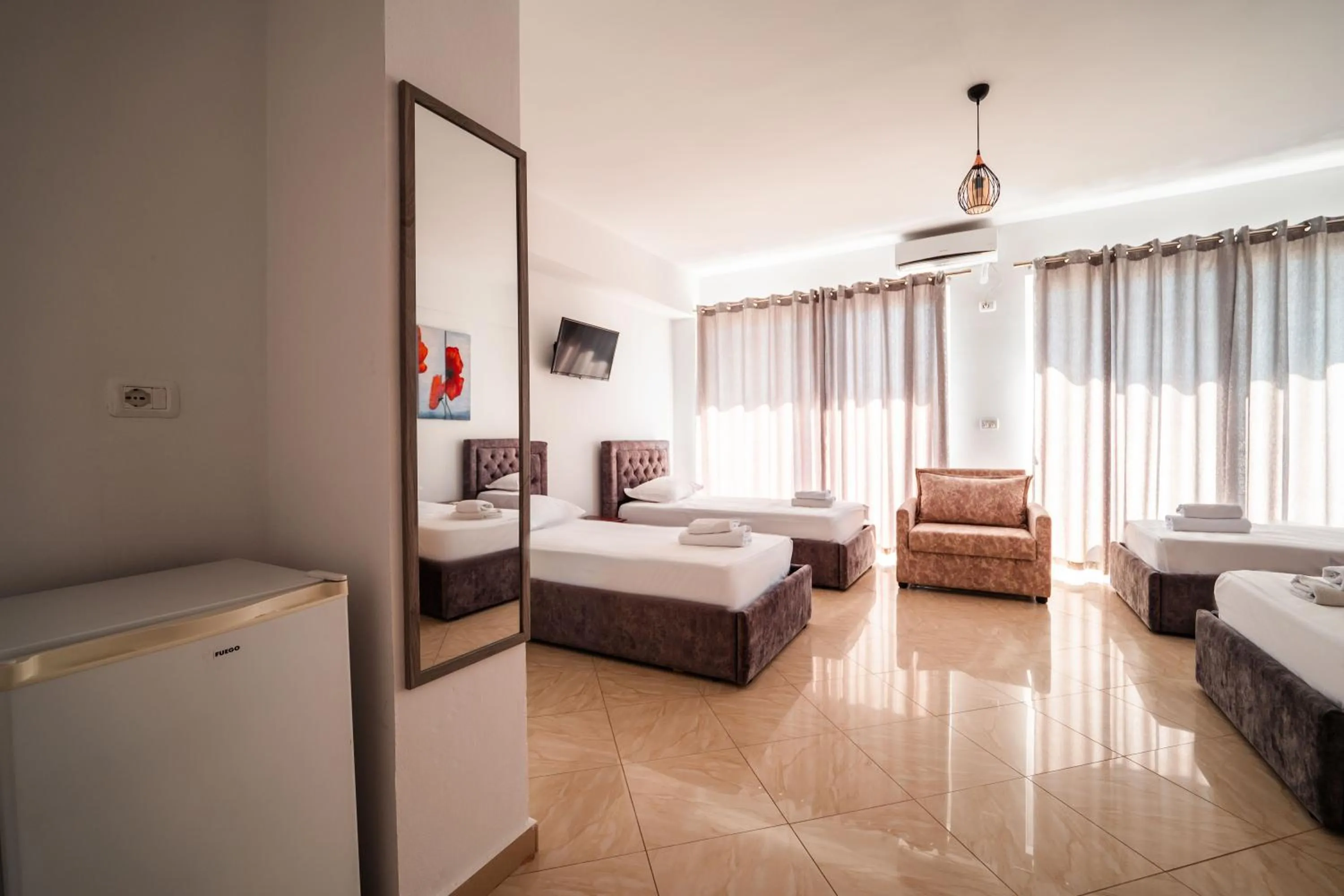 Quadruple Room with Sea View in ALNES HOTEL