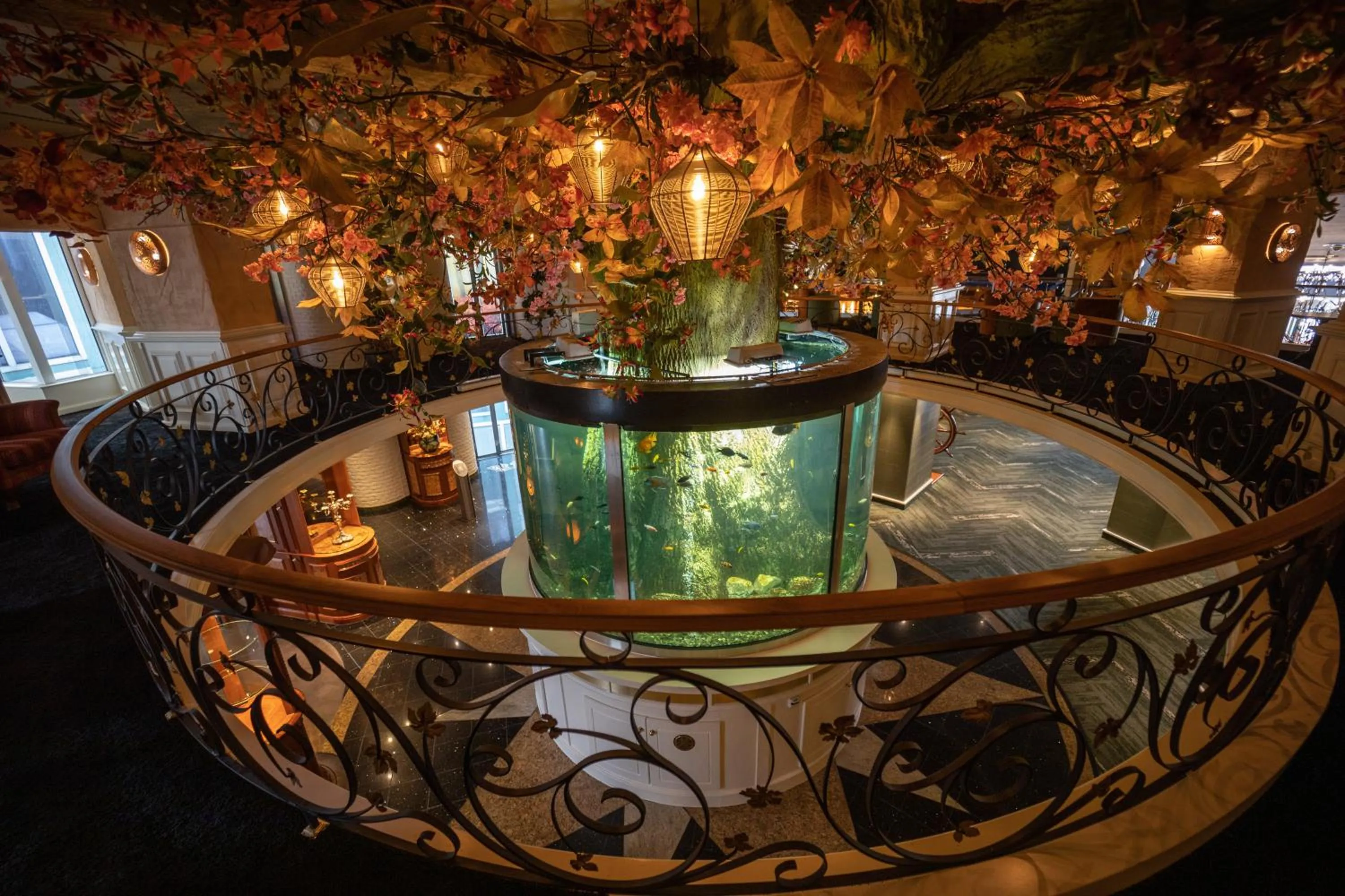 Lobby or reception in Hotel & Restaurant Infinity