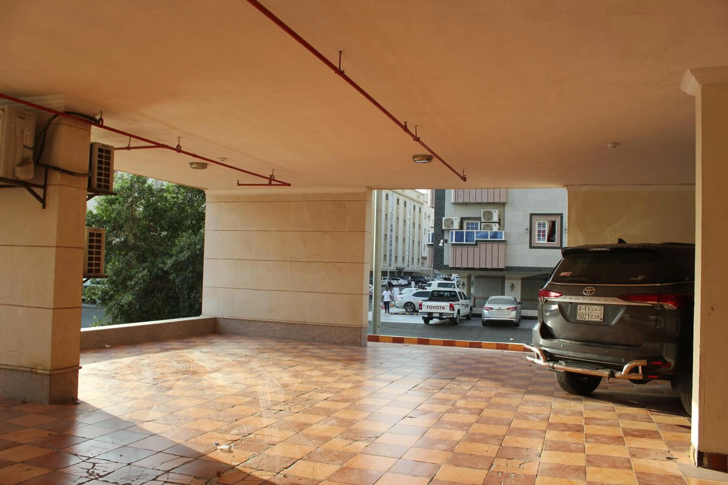 AL Tamayoz Al Raqi - Al Salamah branch