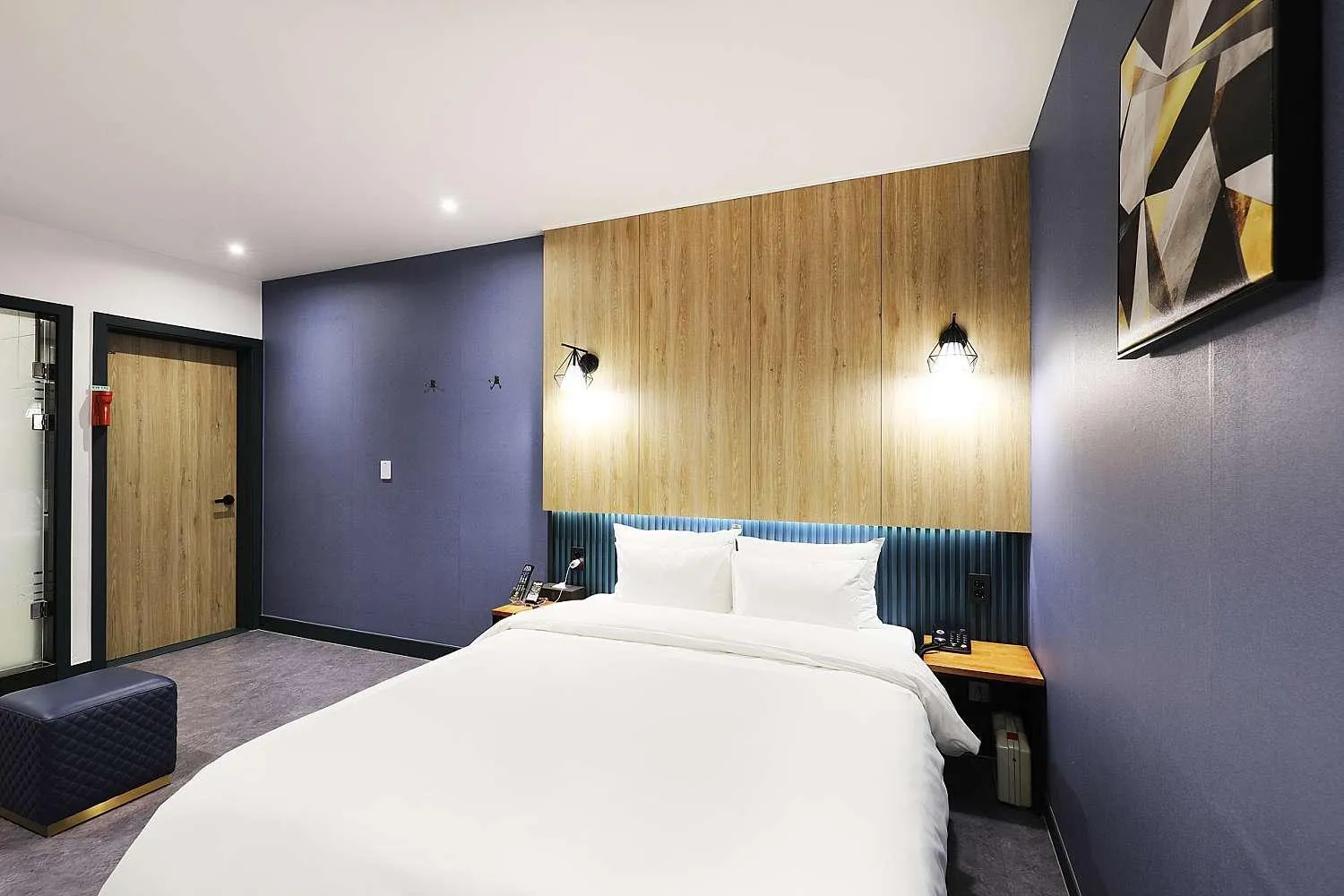 Bed in Mariposa Hotel Songtan