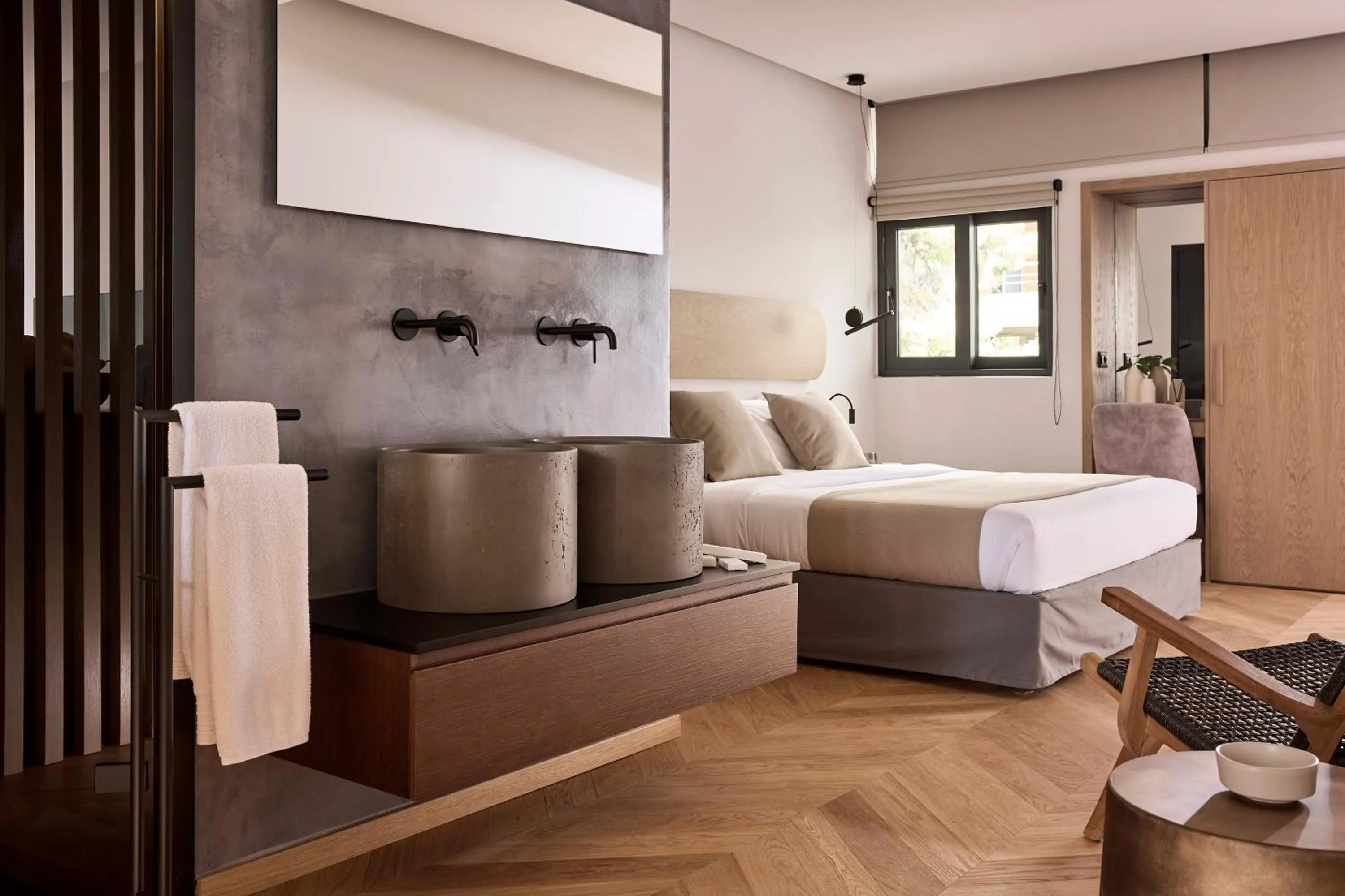 Bedroom, Bed in Cama Luxury Suites Kavouri