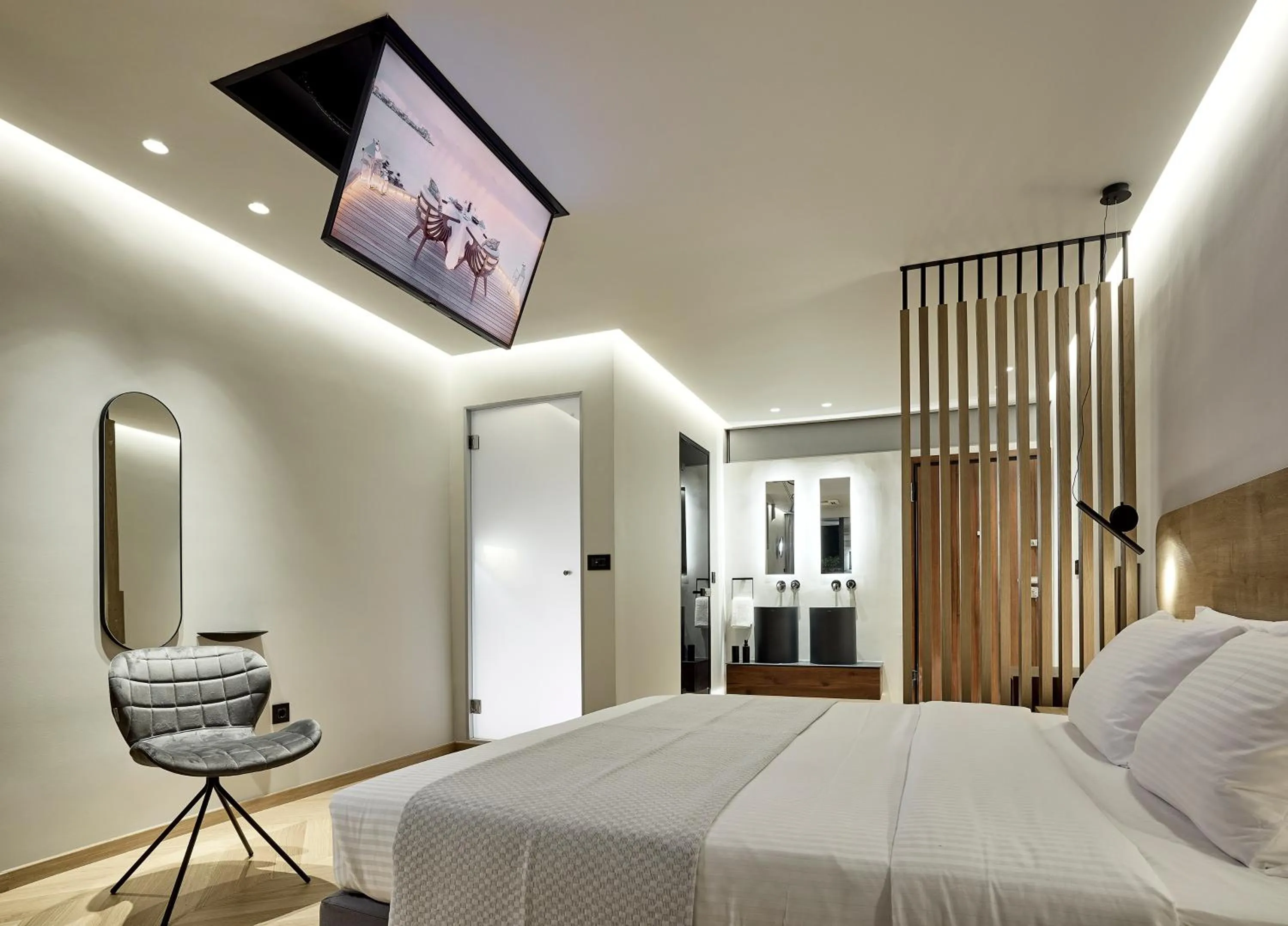 TV and multimedia, Bed in Cama Luxury Suites Kavouri