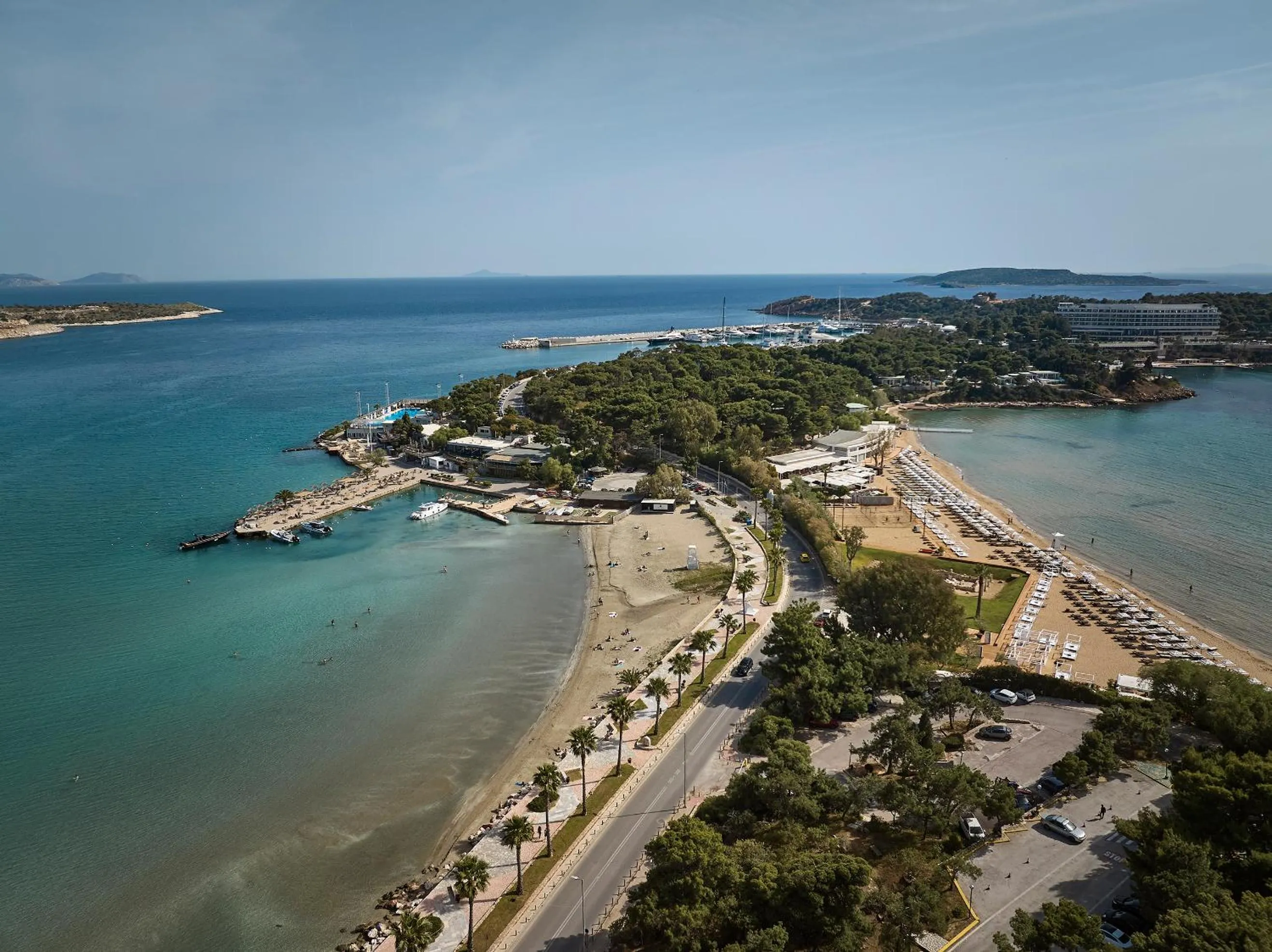 Nearby landmark in Cama Luxury Suites Kavouri