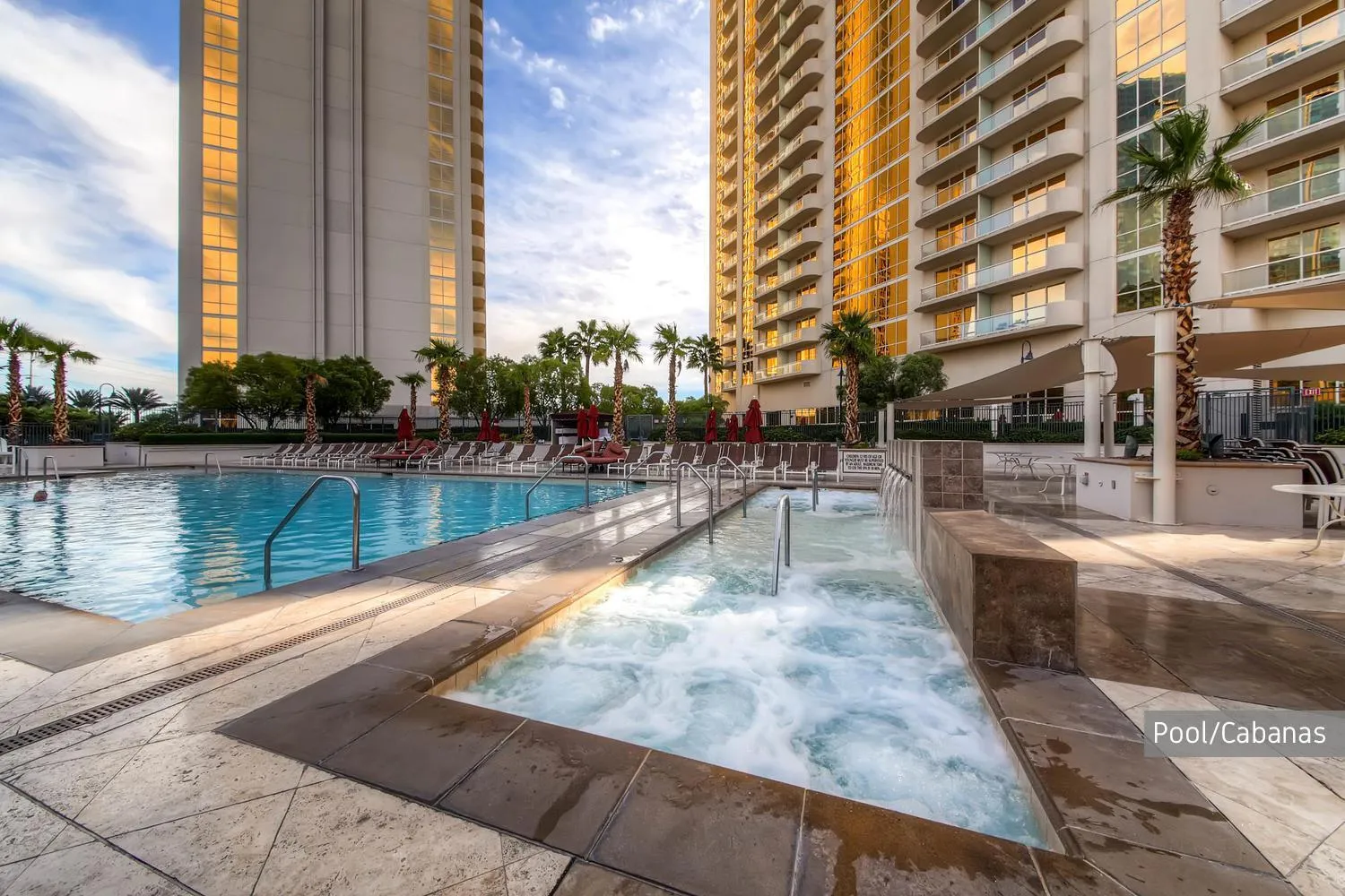 Swimming pool in The Liberace