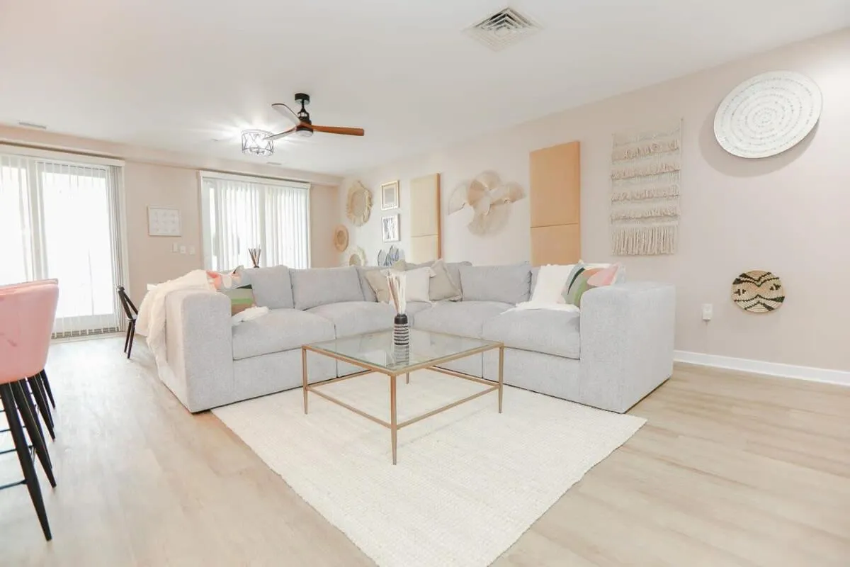 Sojourn Sanctuary Seaside Escape 3 BR