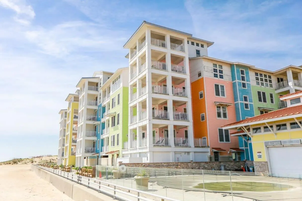 Sojourn Sanctuary Seaside Escape 3 BR