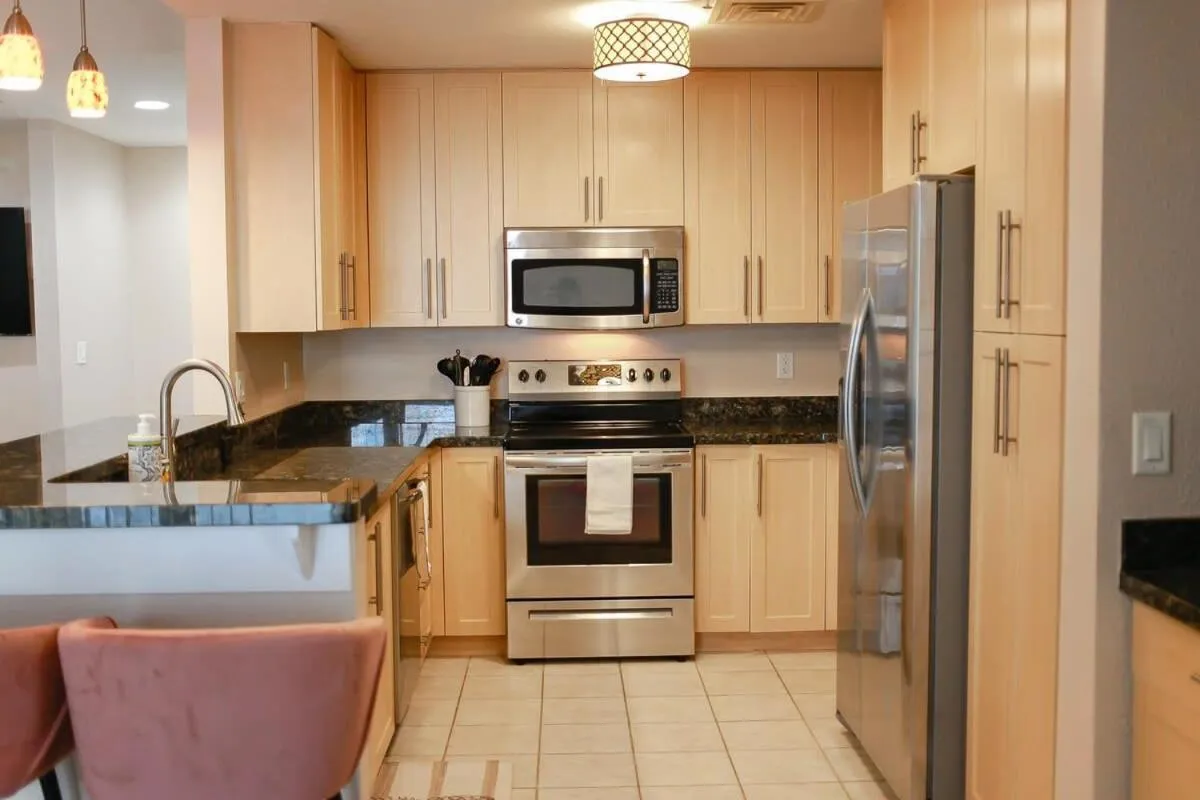 Sojourn Sanctuary Seaside Escape 3 BR