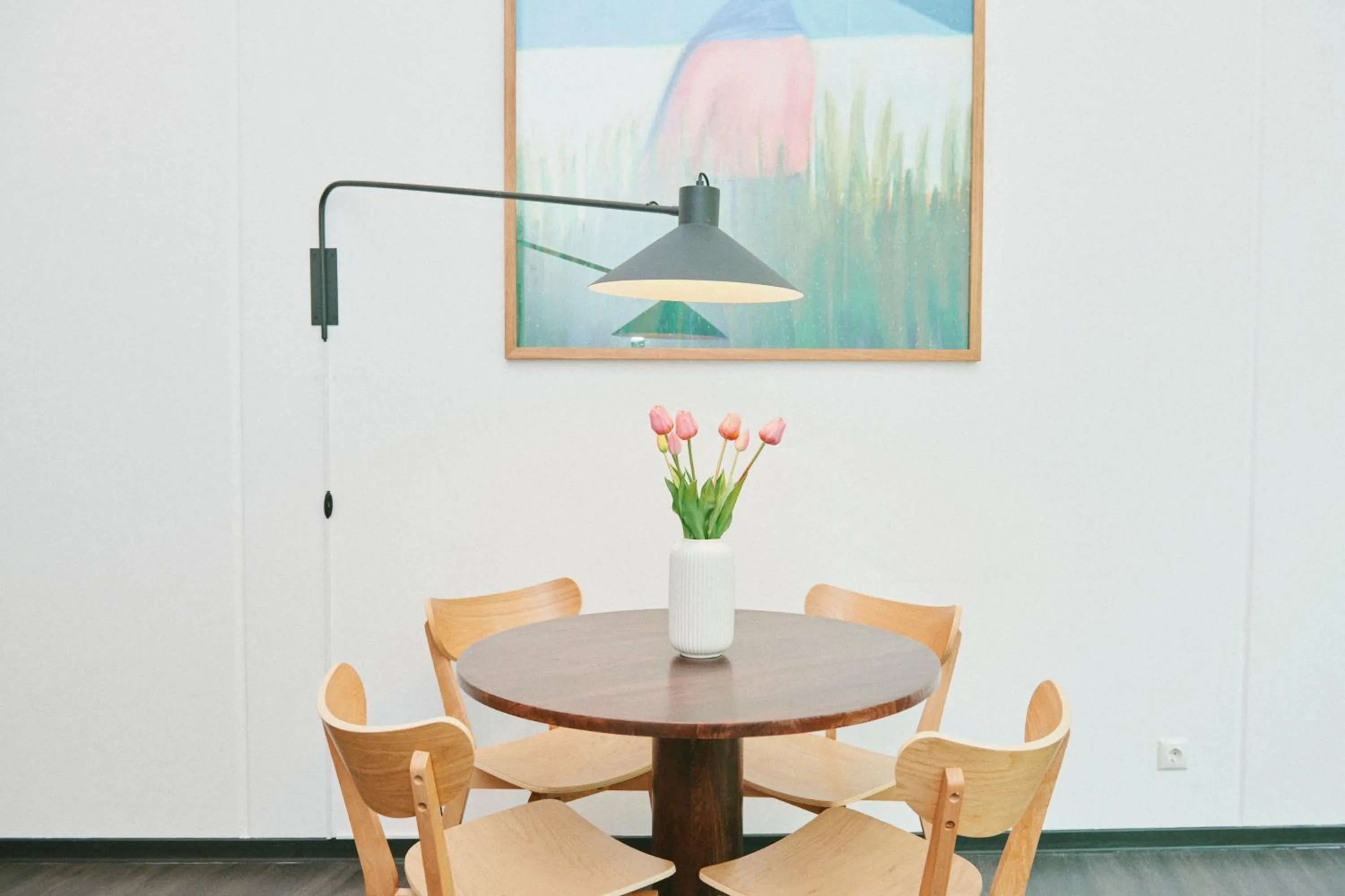 Dinner in The Forest apartments by Daniel&Jacob's