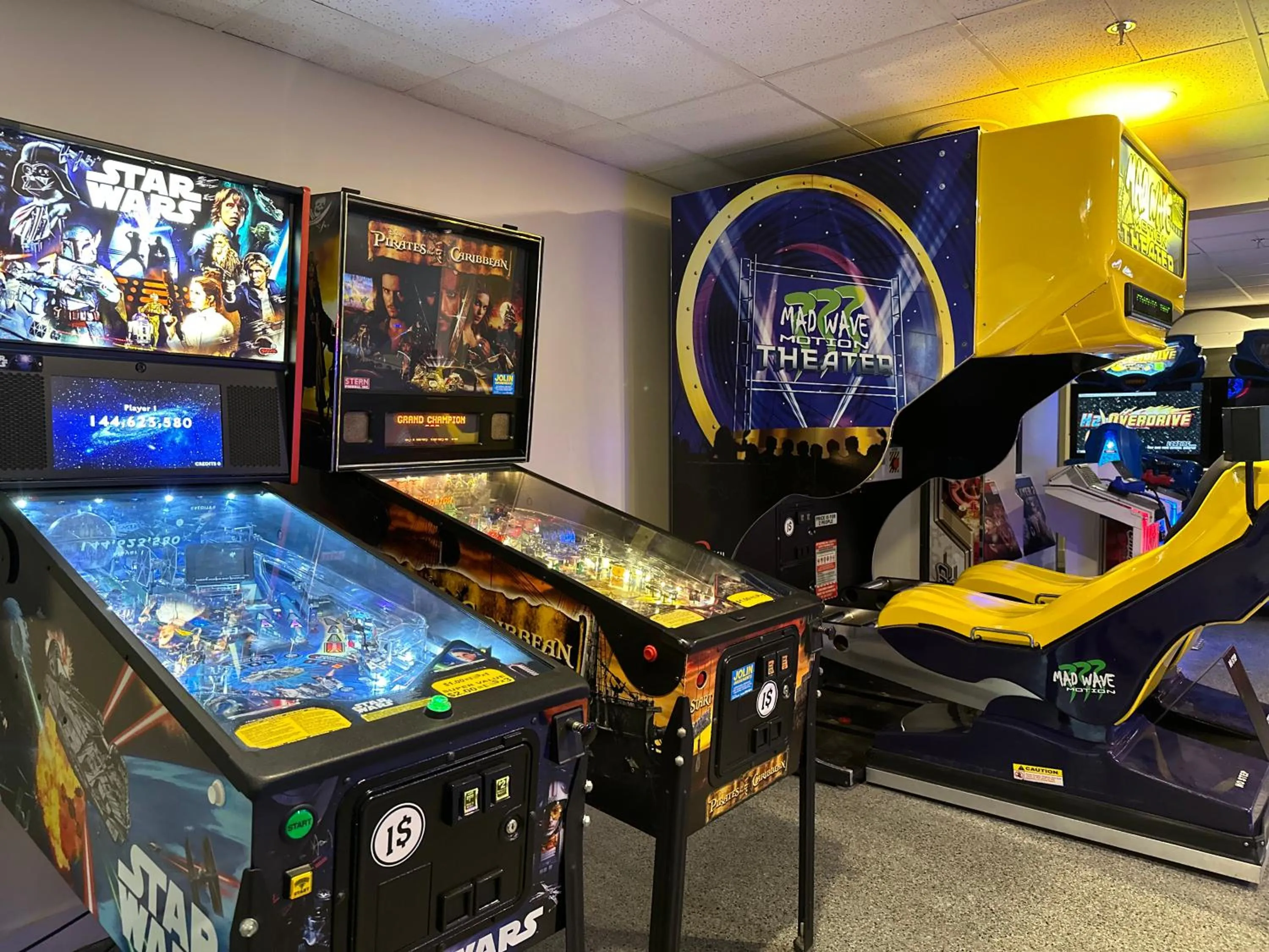 Condos Vacances MSA CHALET AVEC PISCINE ET SPAS EXTERIEURS GRATUITS 4 SAISONS